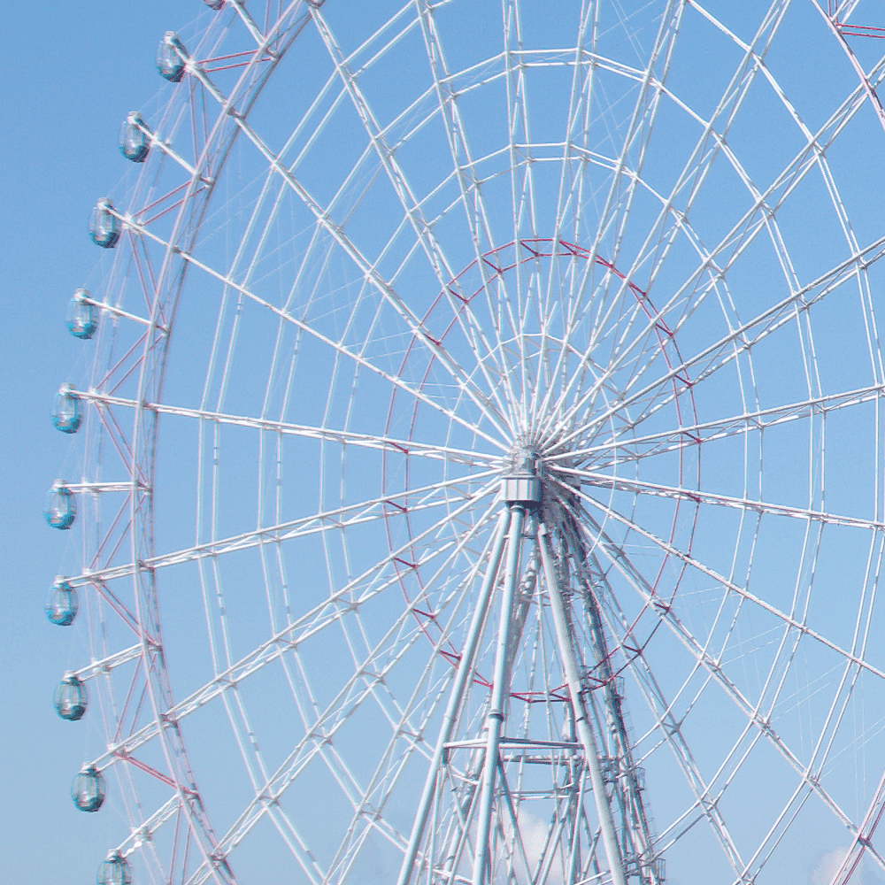 人の多いりんくうタウンで (K-70 / smc PENTAX-FA 24-90mmF3.5-4.5