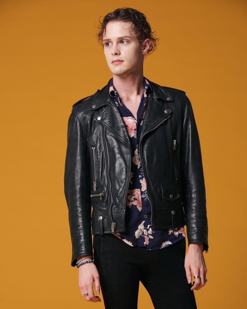 Sculley's マスターピース SAINT LAURENT PARIS L01｜Scully