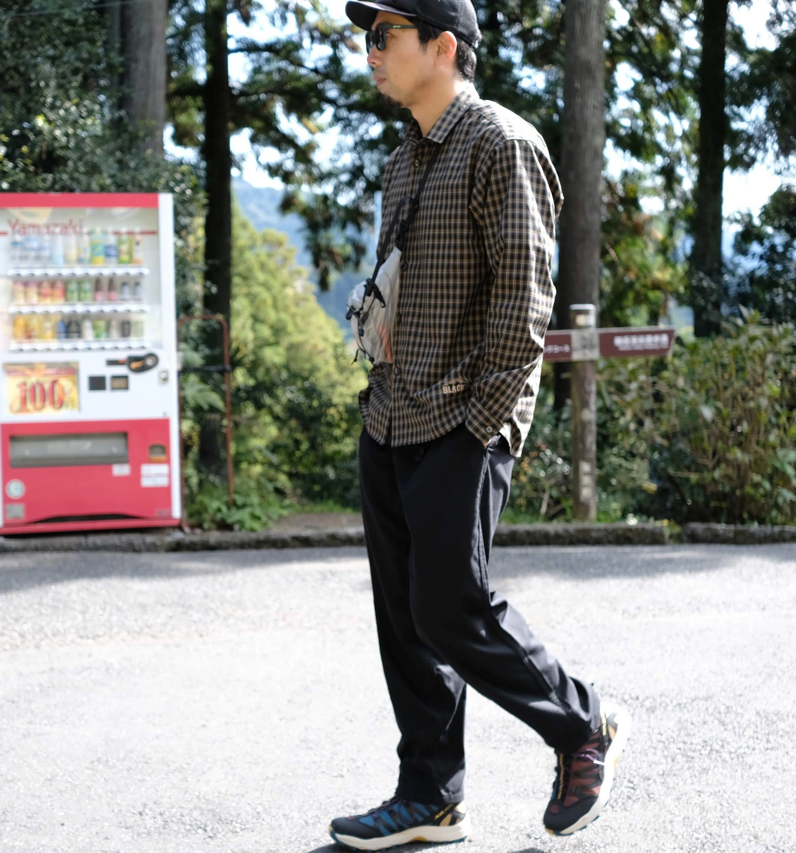 ブラックブリック　山シャツ 着用レビュー】オリジナル山シャツを使ったスタッフコーデ／BLACK