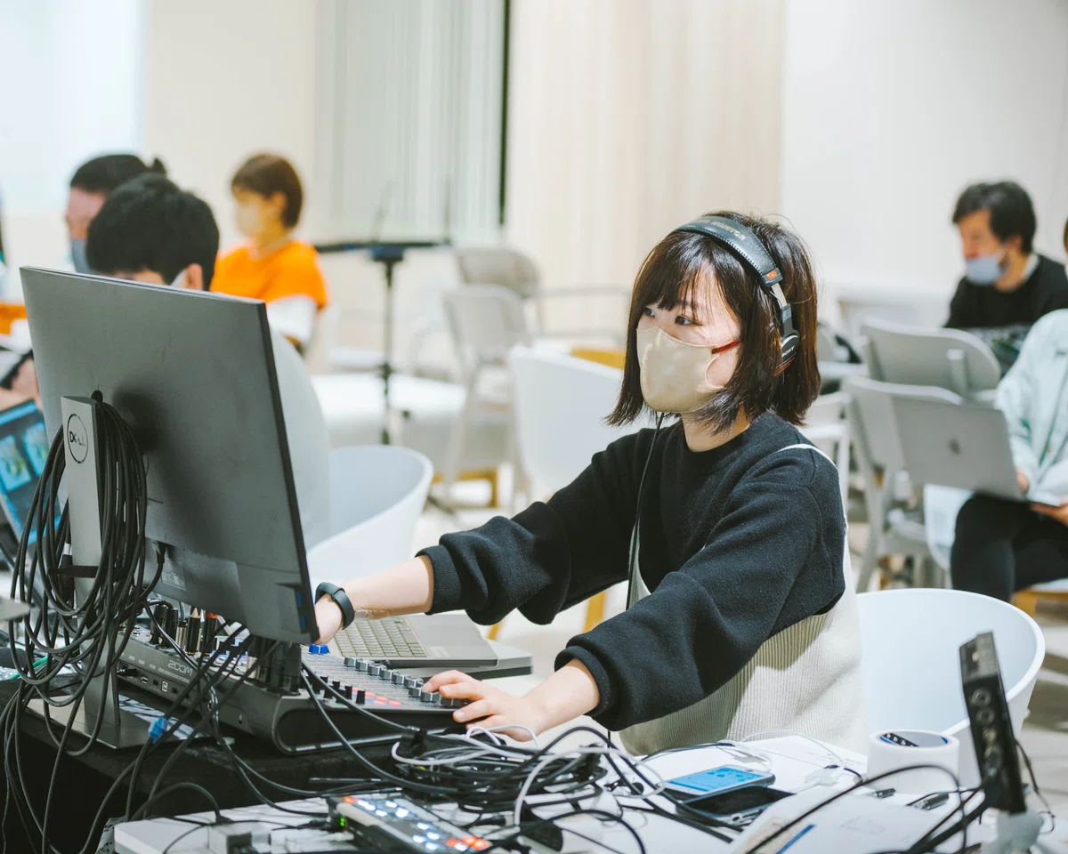 音声調整スタッフ