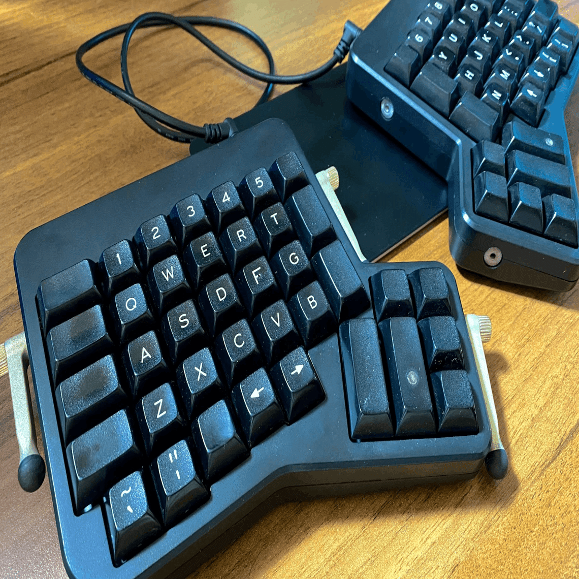HHKB、分割、複数使いまで。タイミーメンバーのこだわり溢れる