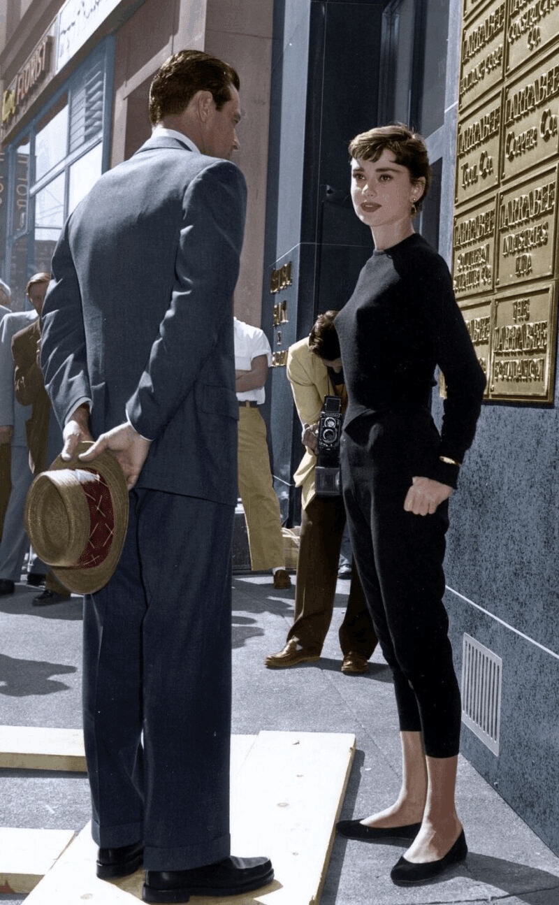 ヨウジヤマモトと古今東西のスタイルアイコンから見えてくる 黒ファッションの魅力 水野可奈子 Note ヨウジヤマモトと古今東西のスタイルアイコンから見えてくる 黒ファッションの魅力 水野可奈子 Note