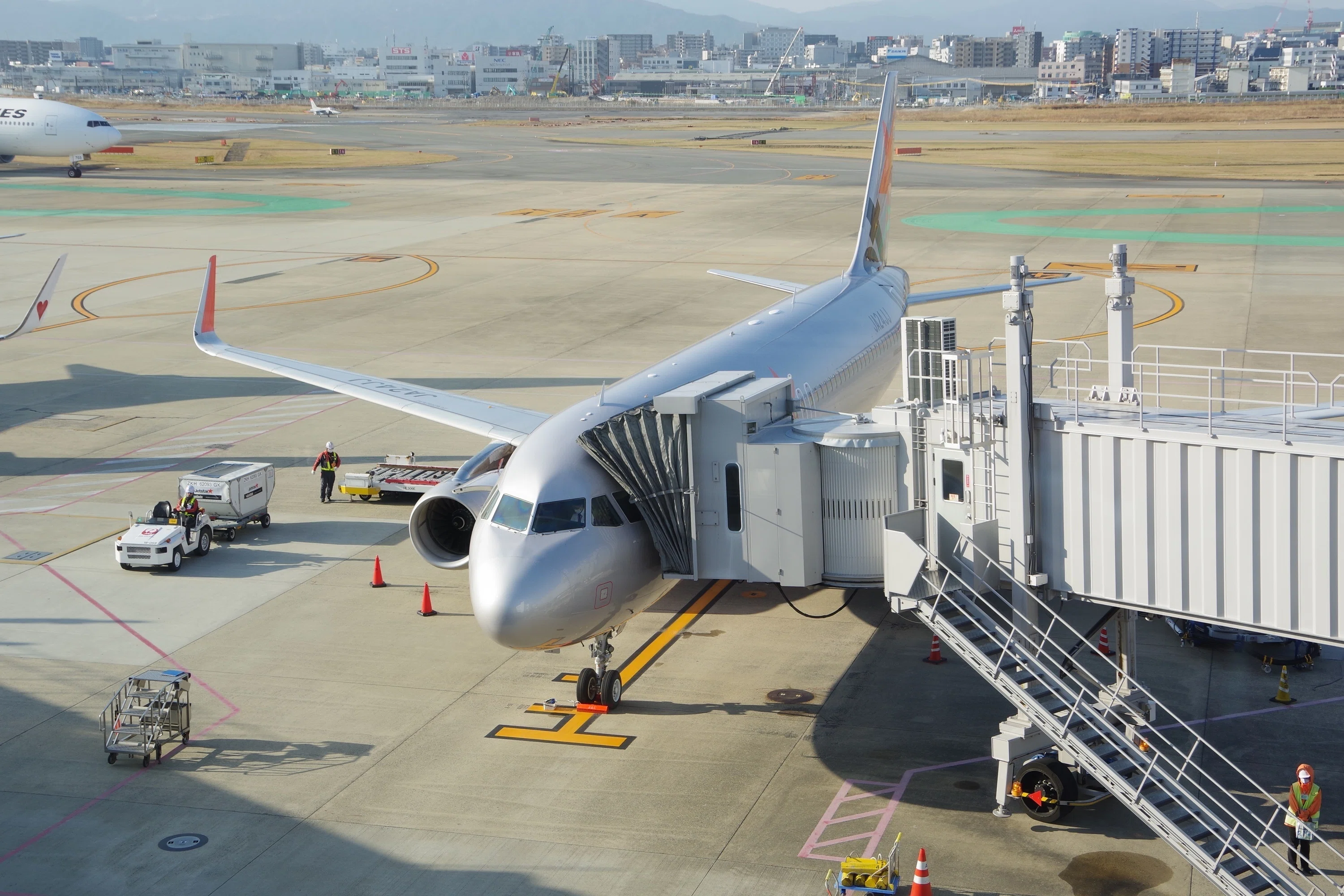福岡→東京(成田)】航空券 飛行機 ジェットスター 男性名義 【公式通販】