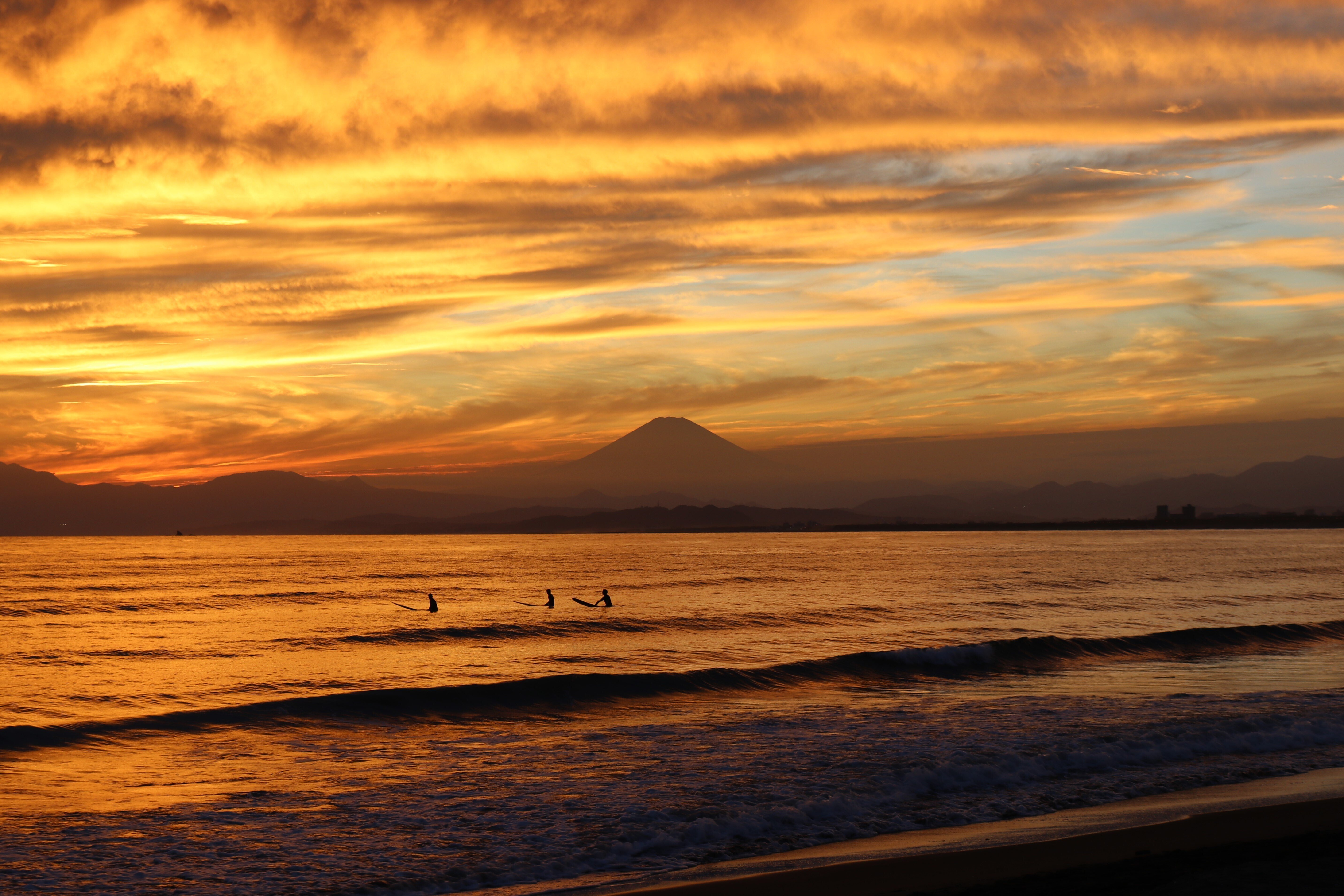 写真】快晴. その5[夕景]＠片瀬江ノ島,富士山シルエット｜Abbey -旅