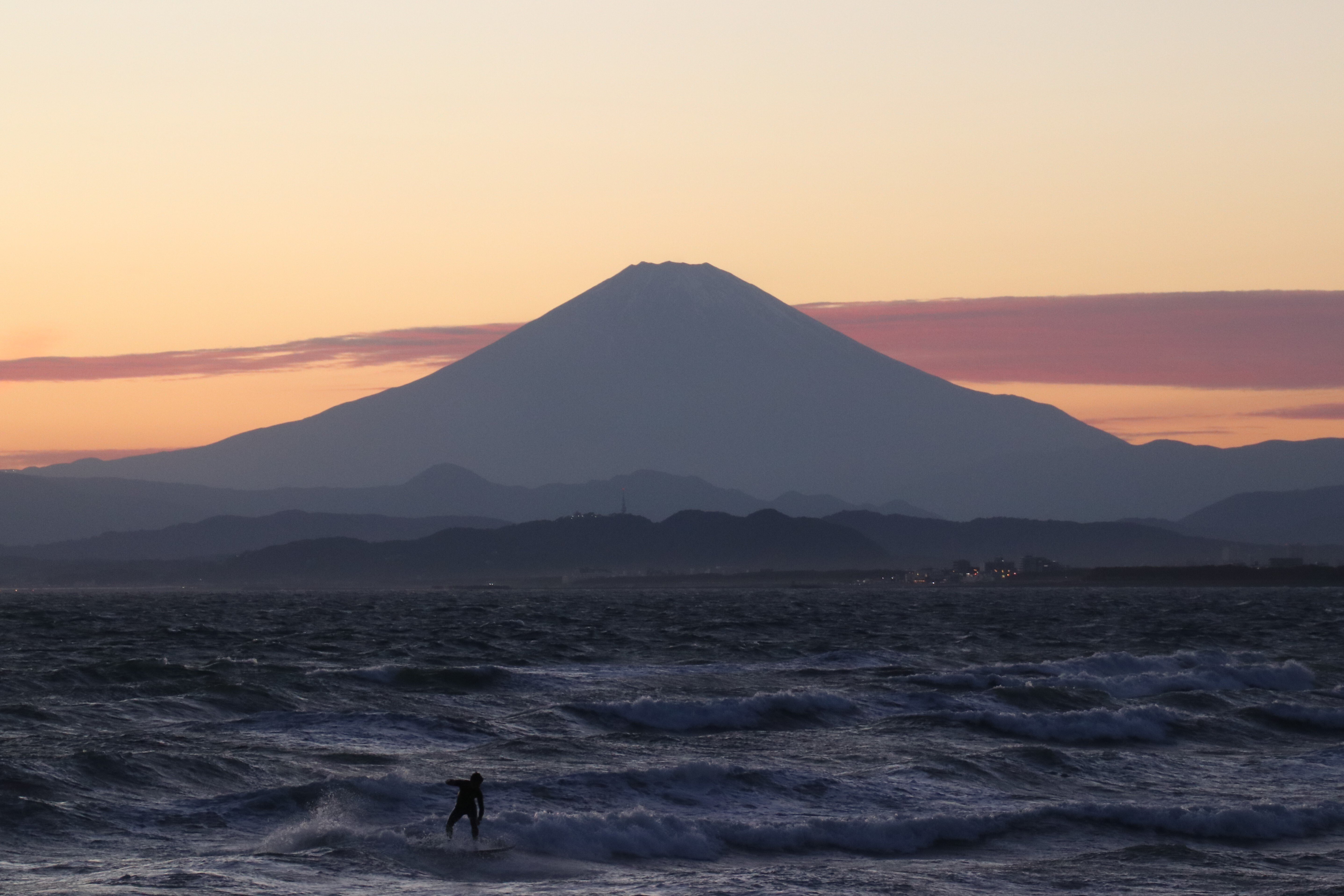 写真】快晴. その5[夕景]＠片瀬江ノ島,富士山シルエット｜Abbey