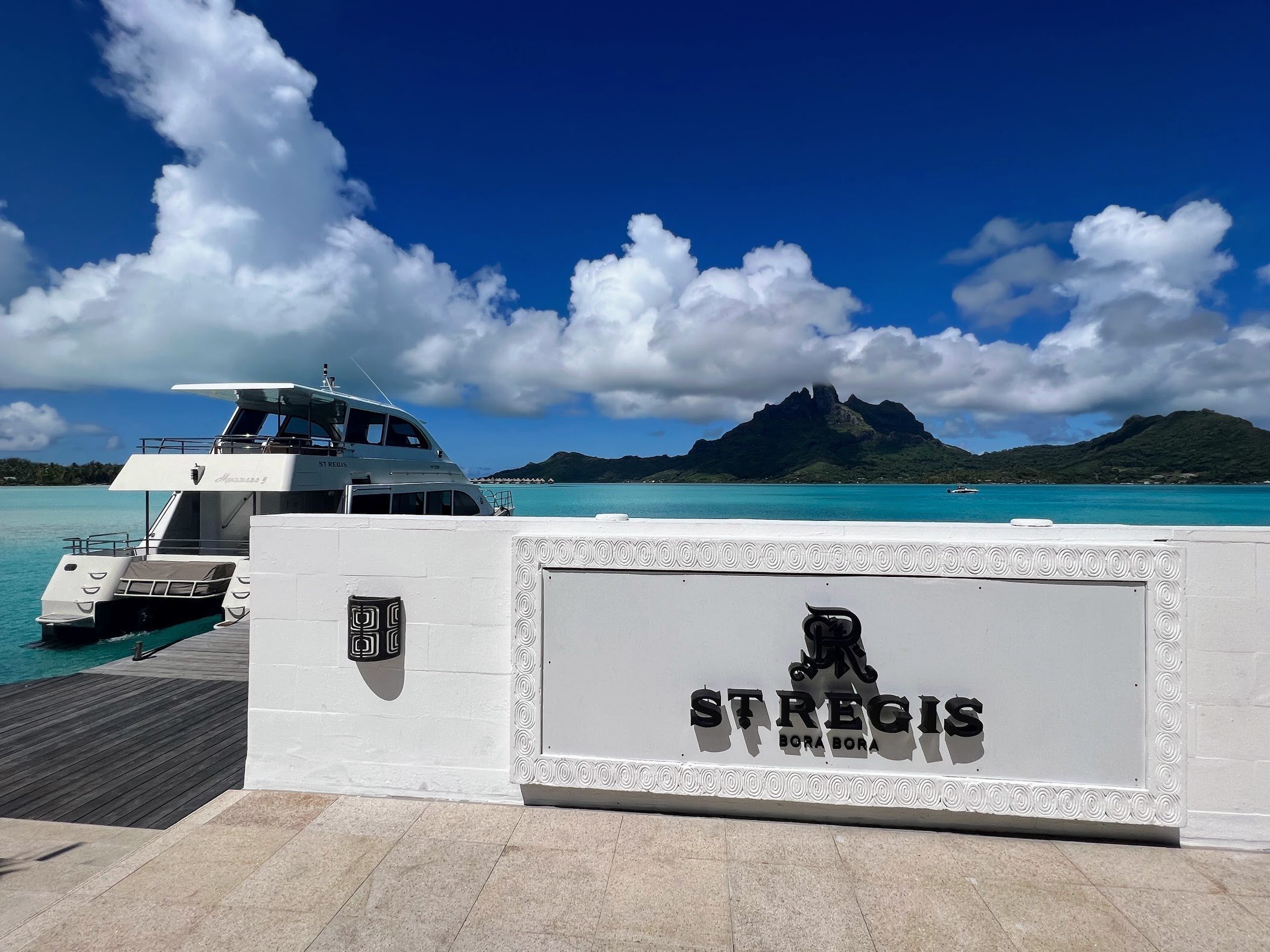 ボラボラ節約豪華旅行: トラベルハックとお金編｜marchingants
