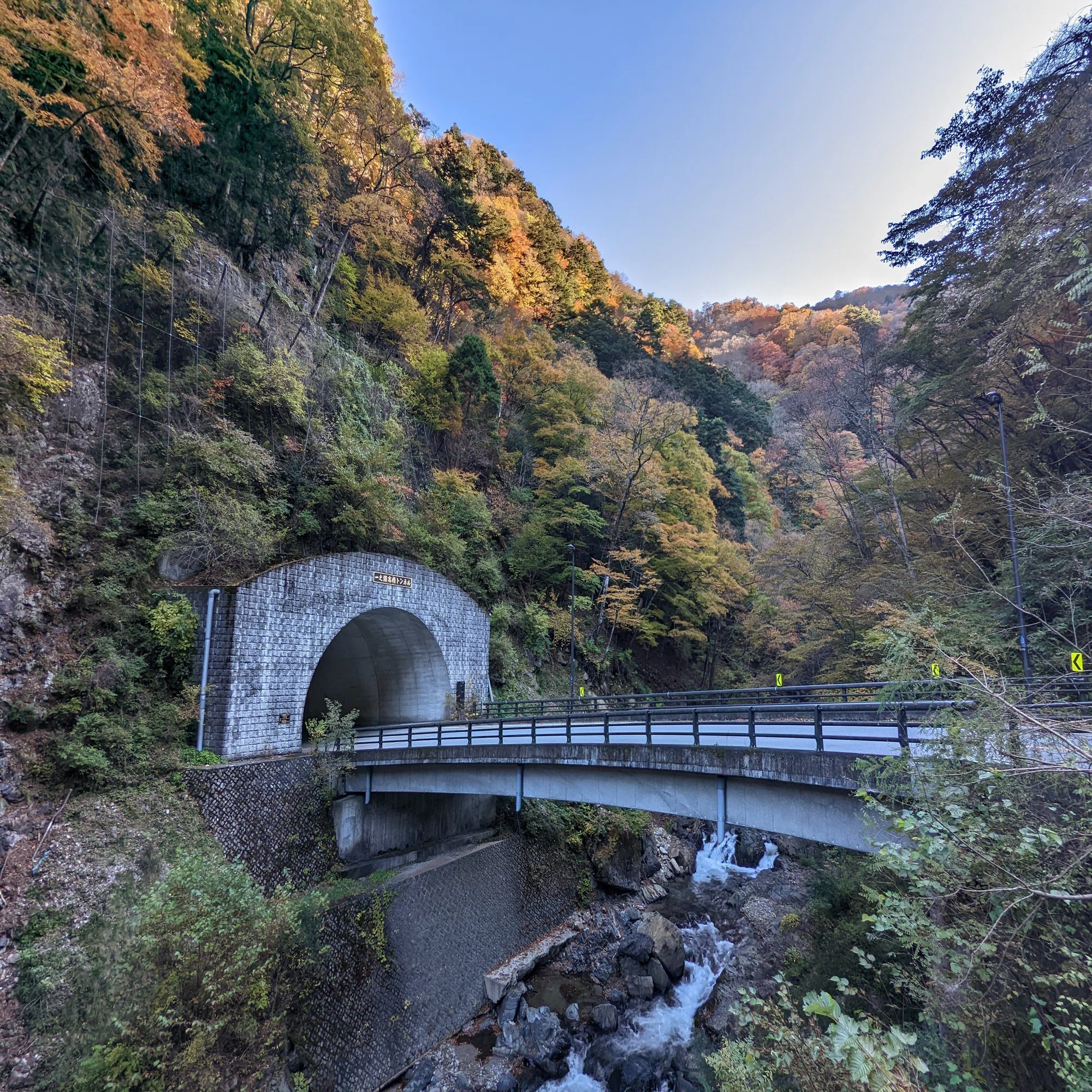 山梨 心霊 スポット
