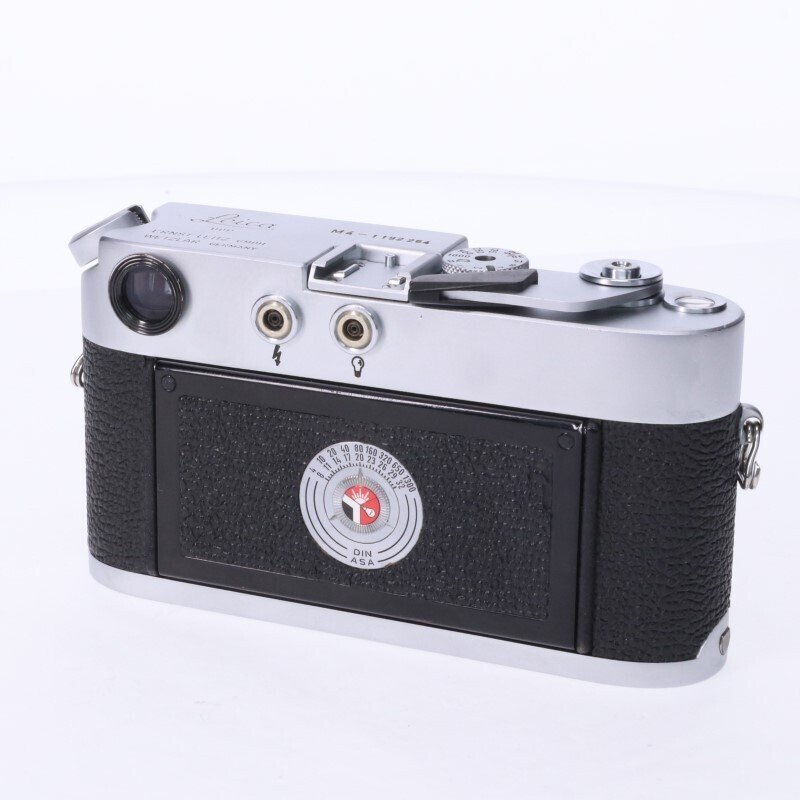 とうとうフィルムカメラを買ってしまった Leica M4｜Swan High 1114