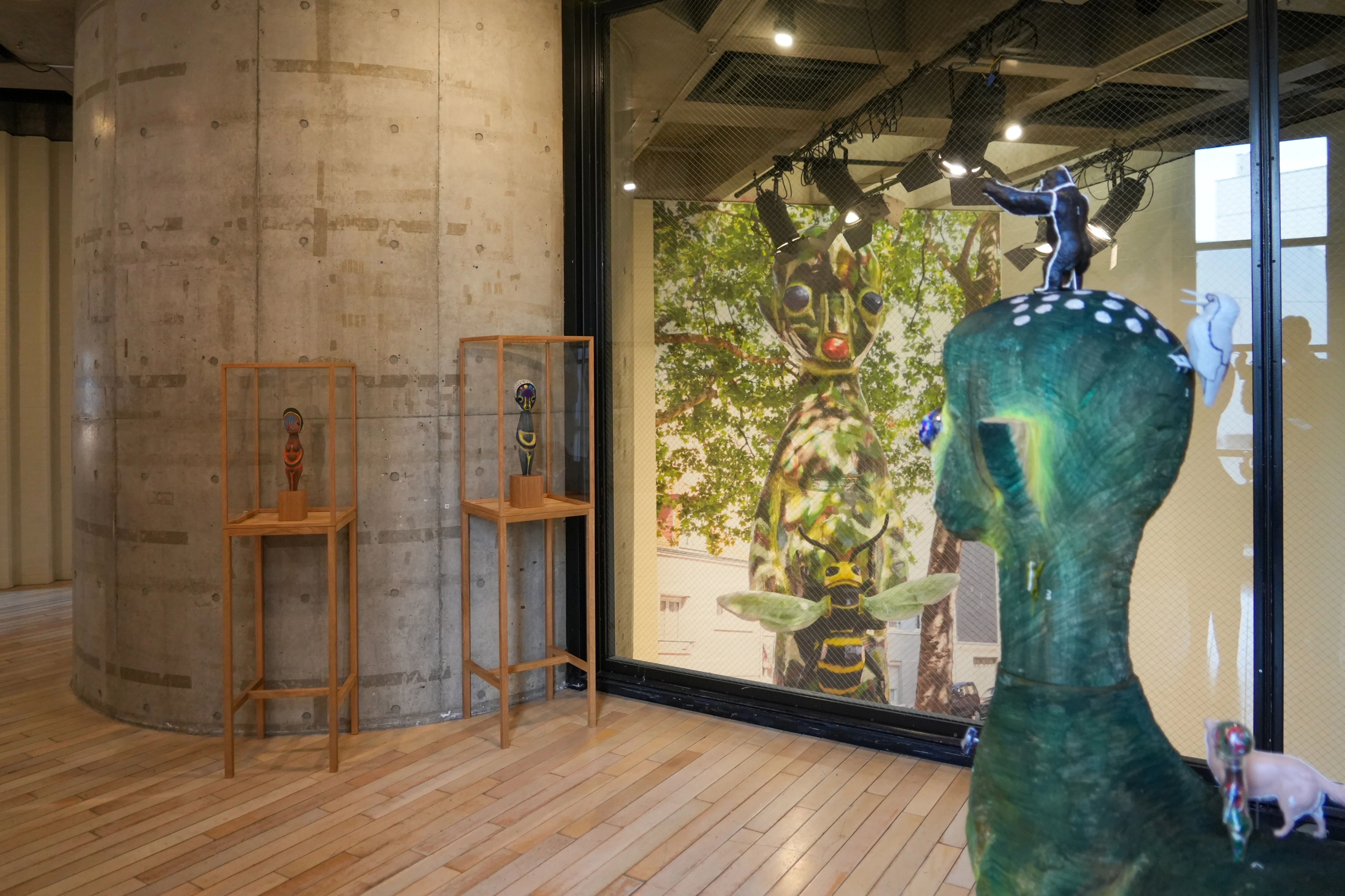 加藤泉 一 寄生するプラモデル ワタリウム美術館｜「レビューとレポート」