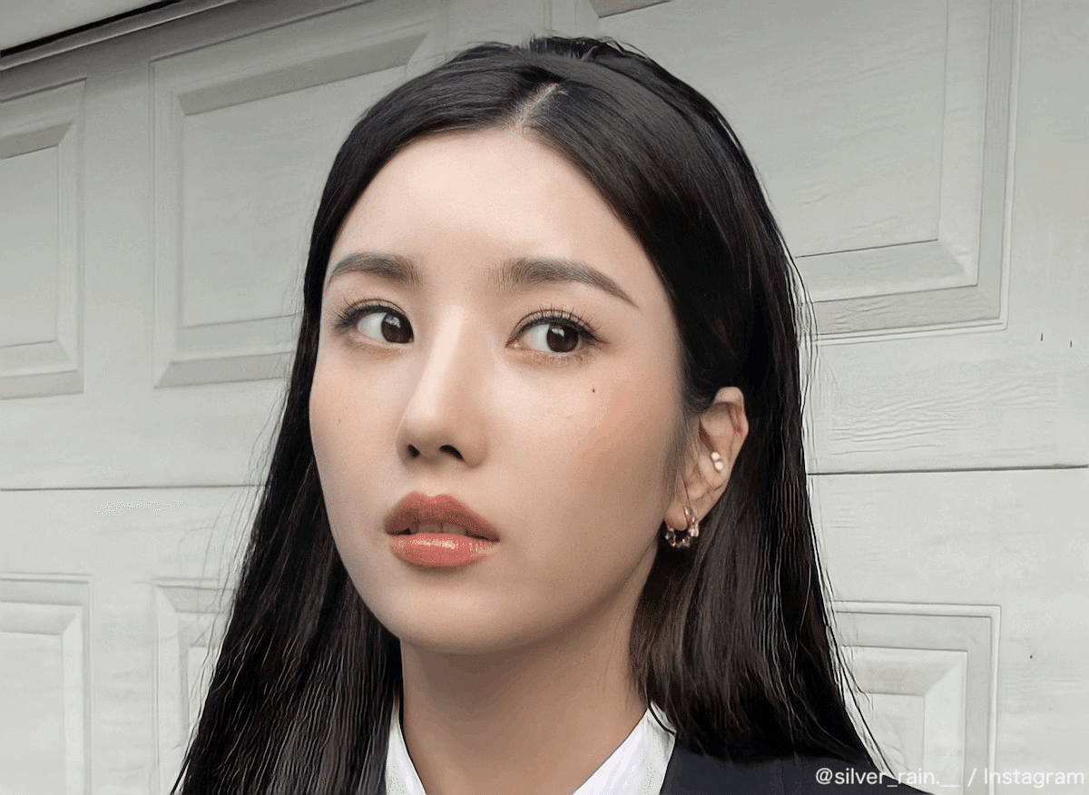 【新品未開封・まとめ売り】KWON EUN BI ウンビ / OPEN（10枚） PROFILE | Kwon Eun Bi Japan Official Site