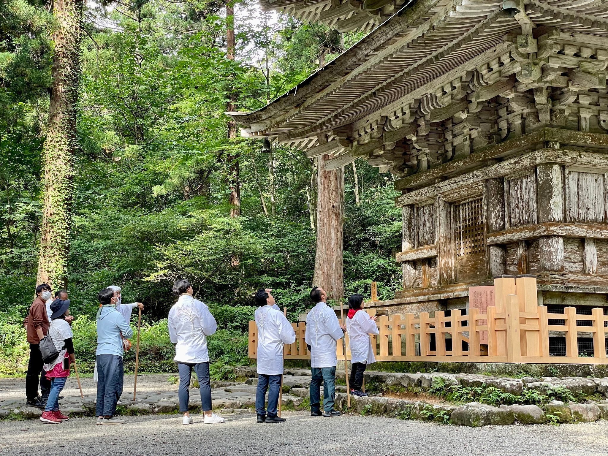 かつて天狗と言われた男たち 山形県出羽三山の修験道体験へ｜合同会社