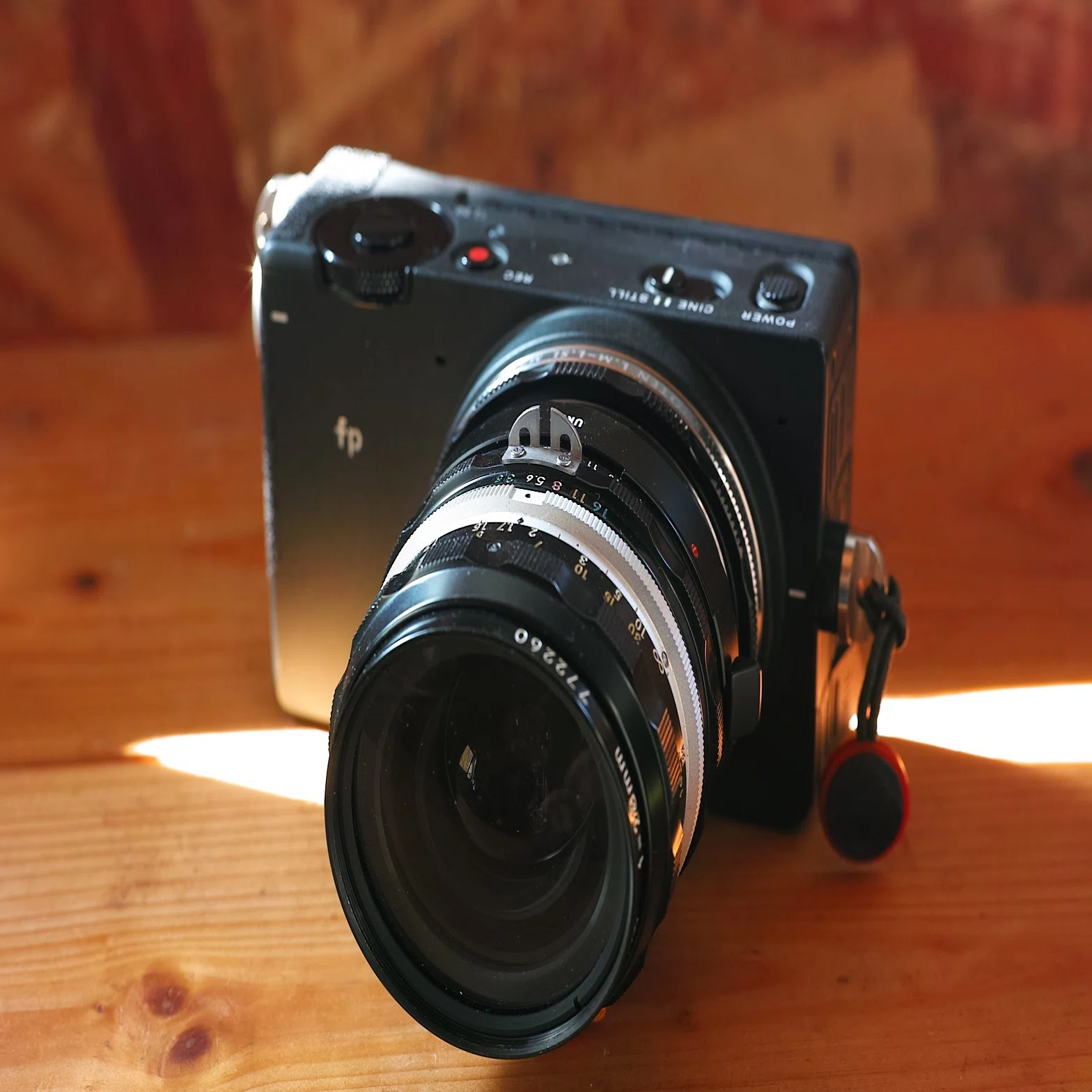14 - Nikon FE （+レンズ2本）｜spinozamotors