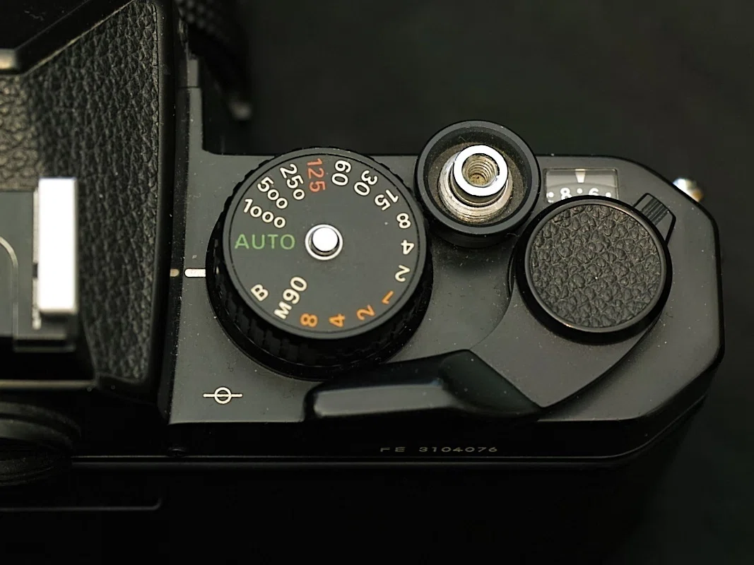 14 - Nikon FE （+レンズ2本）｜spinozamotors