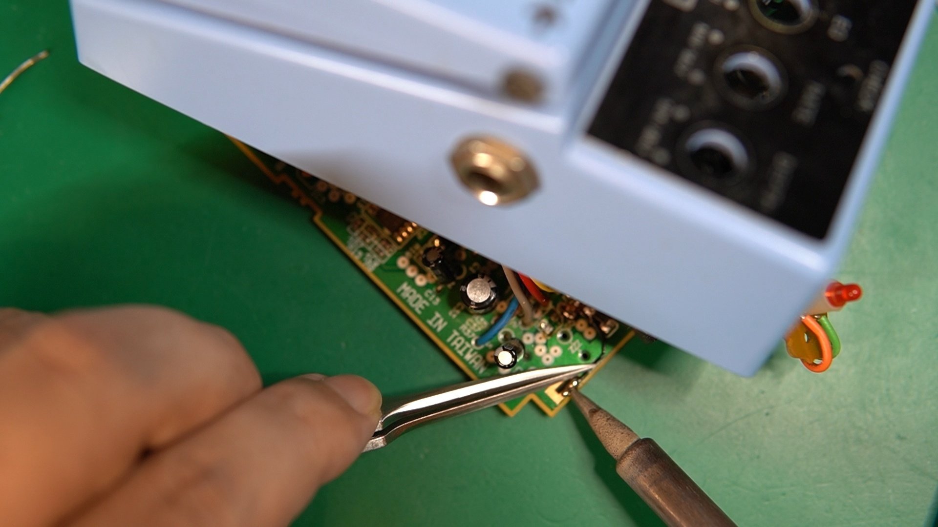 BOSS CH-1の修理｜ebi-san