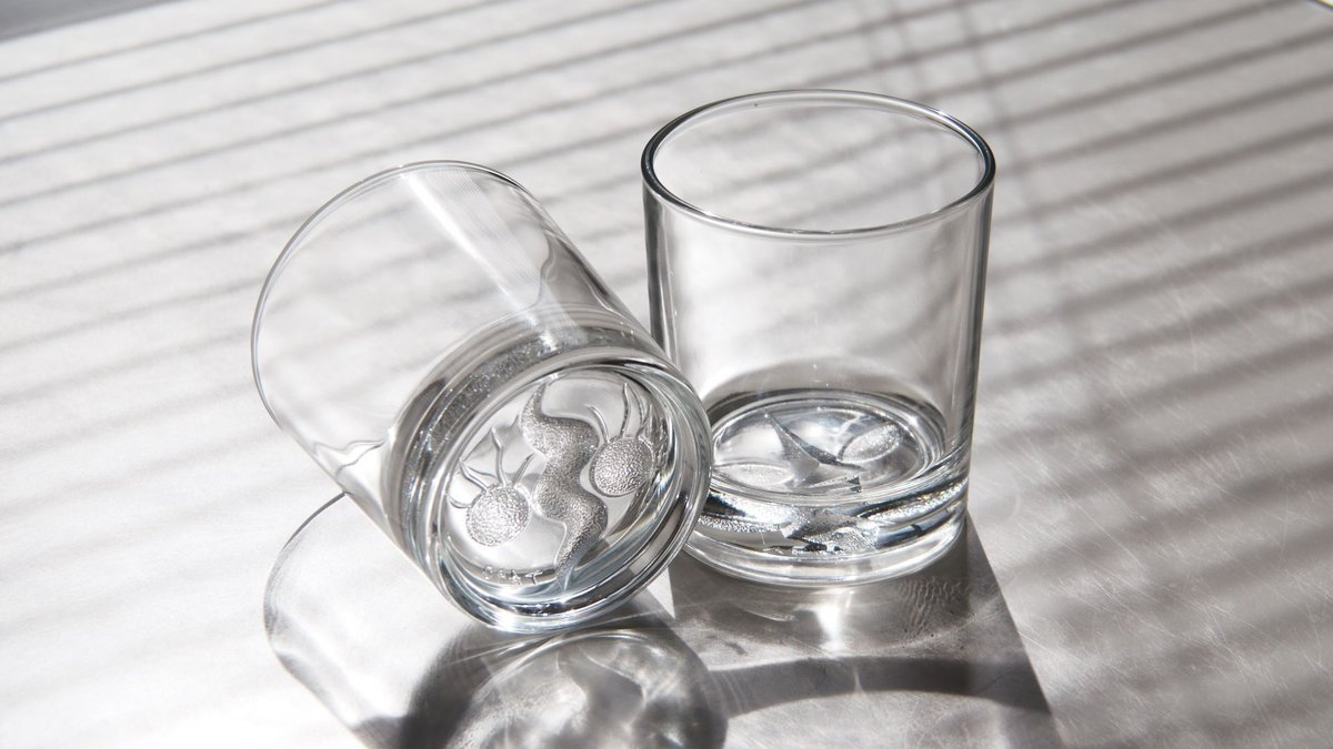 私的逸品 #11 岡本太郎の『顔のグラス』｜1007 