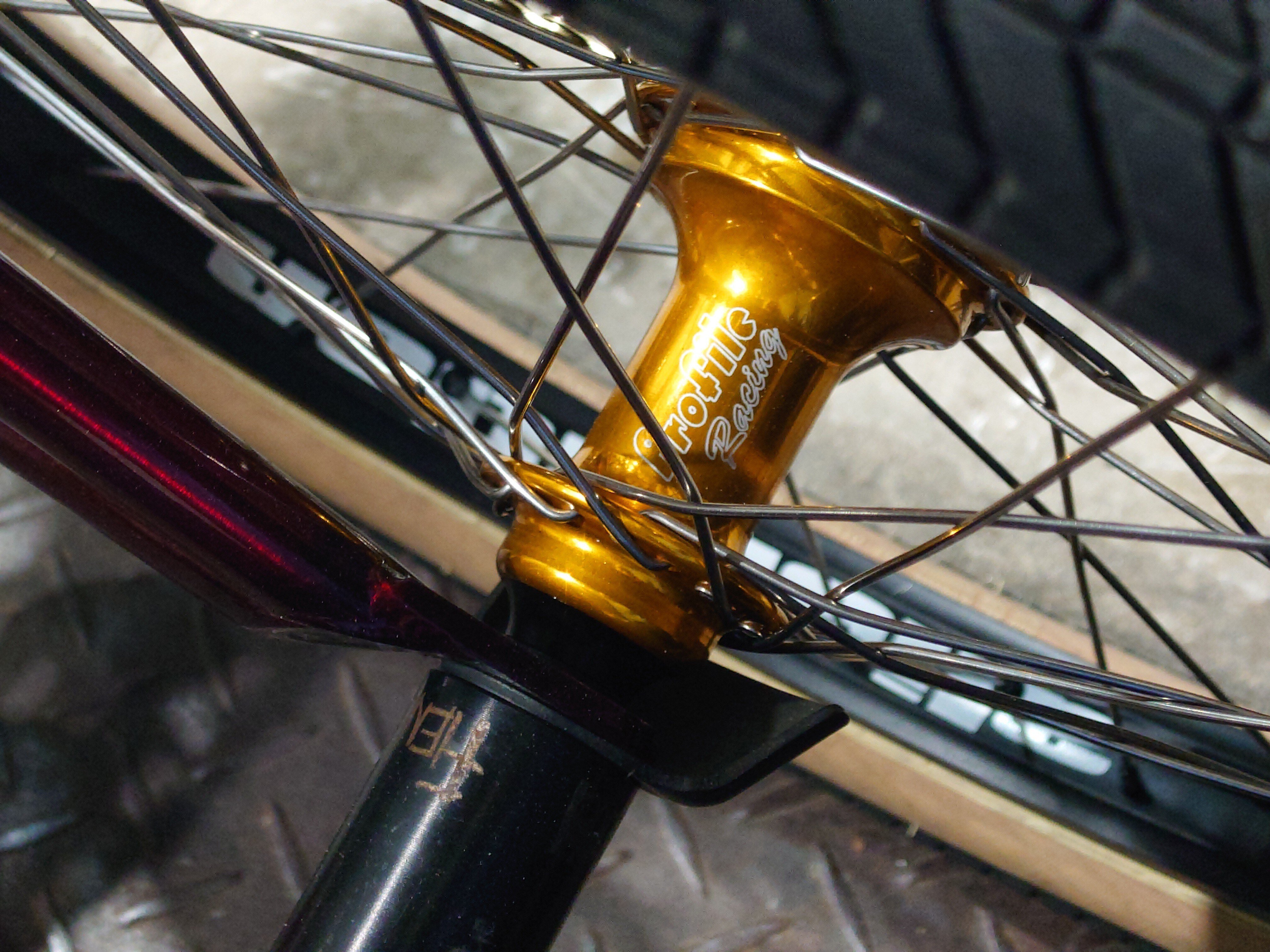 bmxフロントホイール手組み 丈夫でメンテサイクルの長いBMXのホイールを組む｜AngelicaNigo