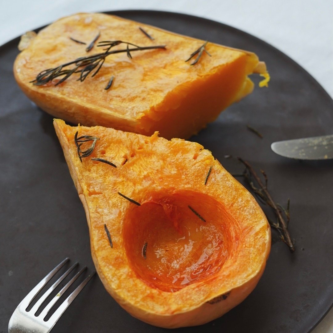 バターナッツカボチャ　無農薬　カボチャ　ハロウィン　野菜　スープ　ロースト ハロウィンの用意は時短で本格的に！レンジで1分20秒、 栄養満点