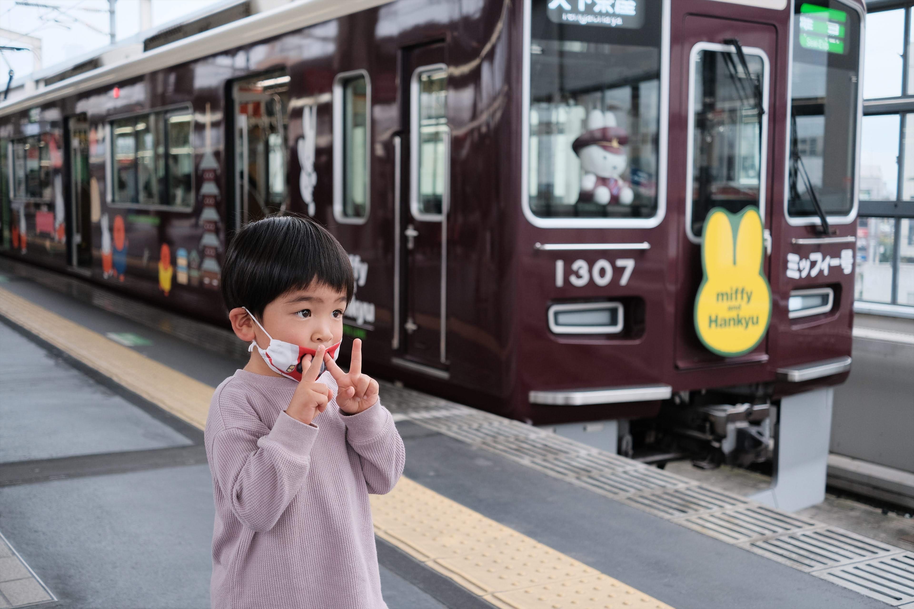 ぷふみ スクエアフード FUJIFILM XF23mmF2.8 R WR｜XF27mmF2.8(R WR)専用