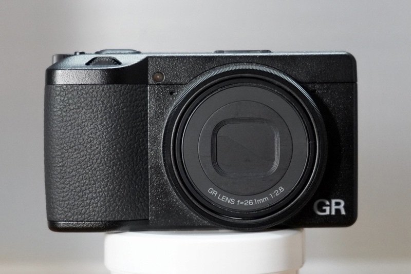 RICOH - GR3(GRⅢ)、純正のホットシューカバー付き！ RICOH GR3『メタルホットシューカバー』｜NORICK