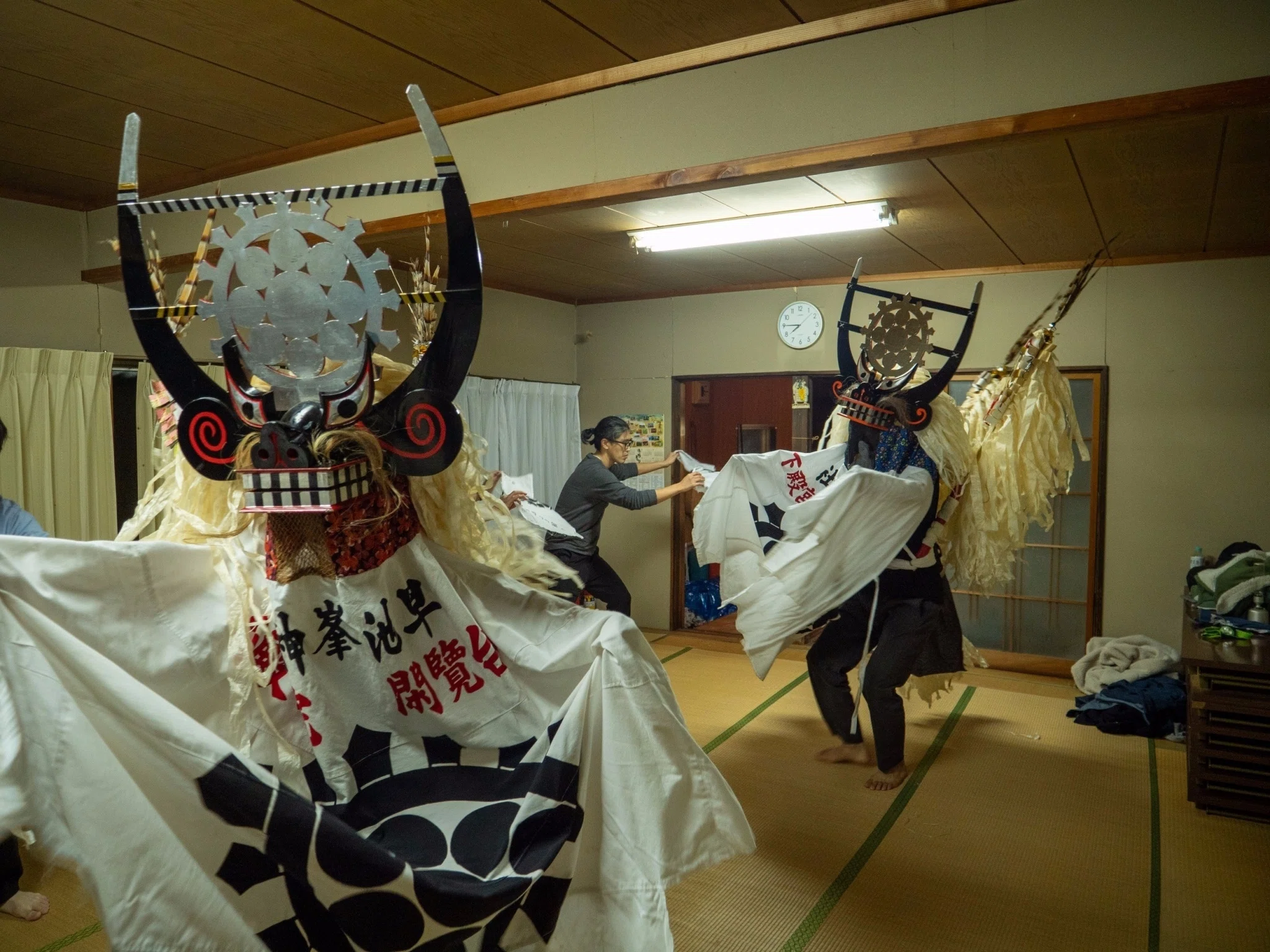 野生を求めて。遠野でしし踊りを習い、鹿を目撃して、獅子舞を創作した