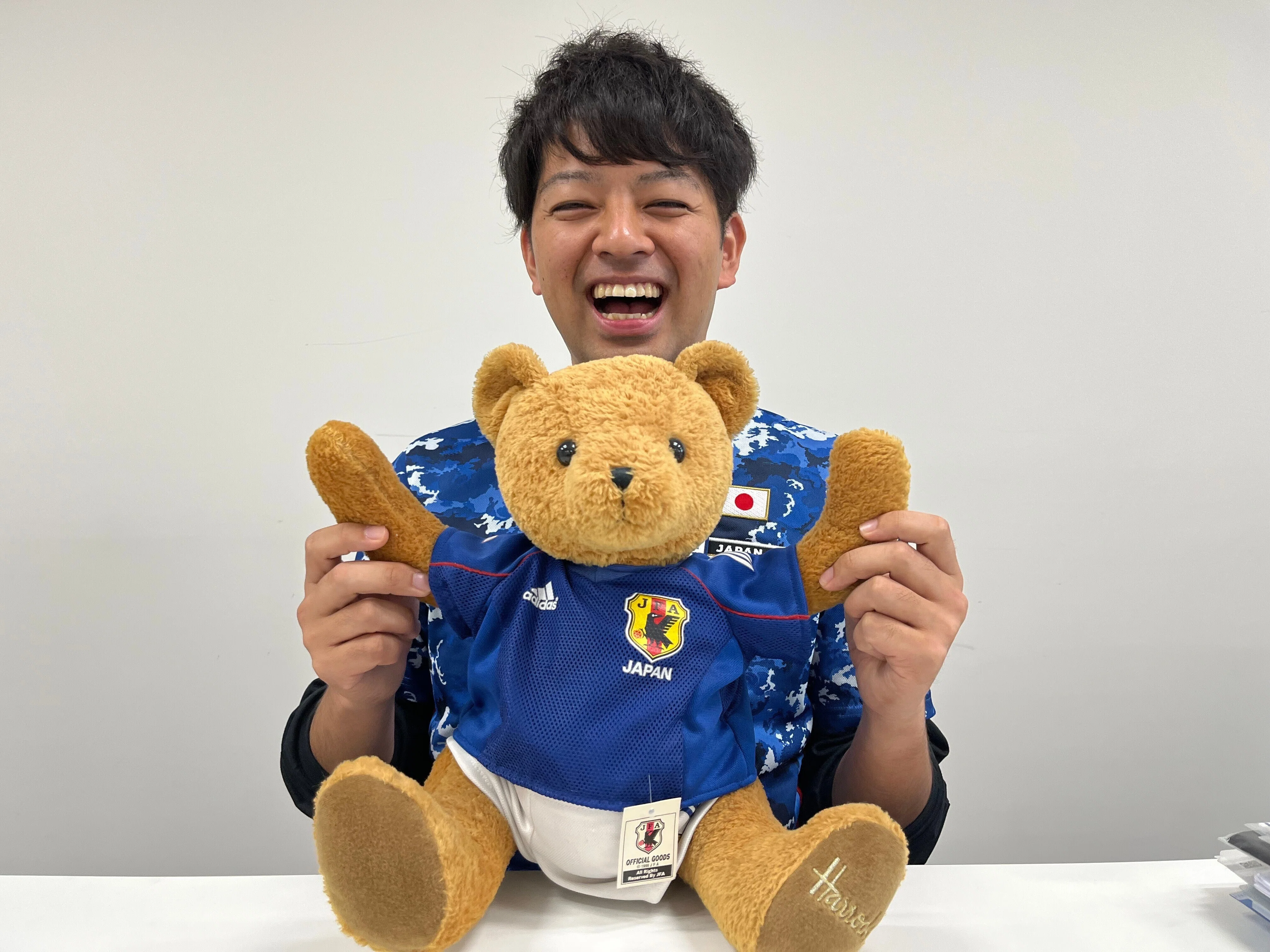 素直に、サッカーってすごいな。」 親子が笑顔に変わる瞬間｜クレディ