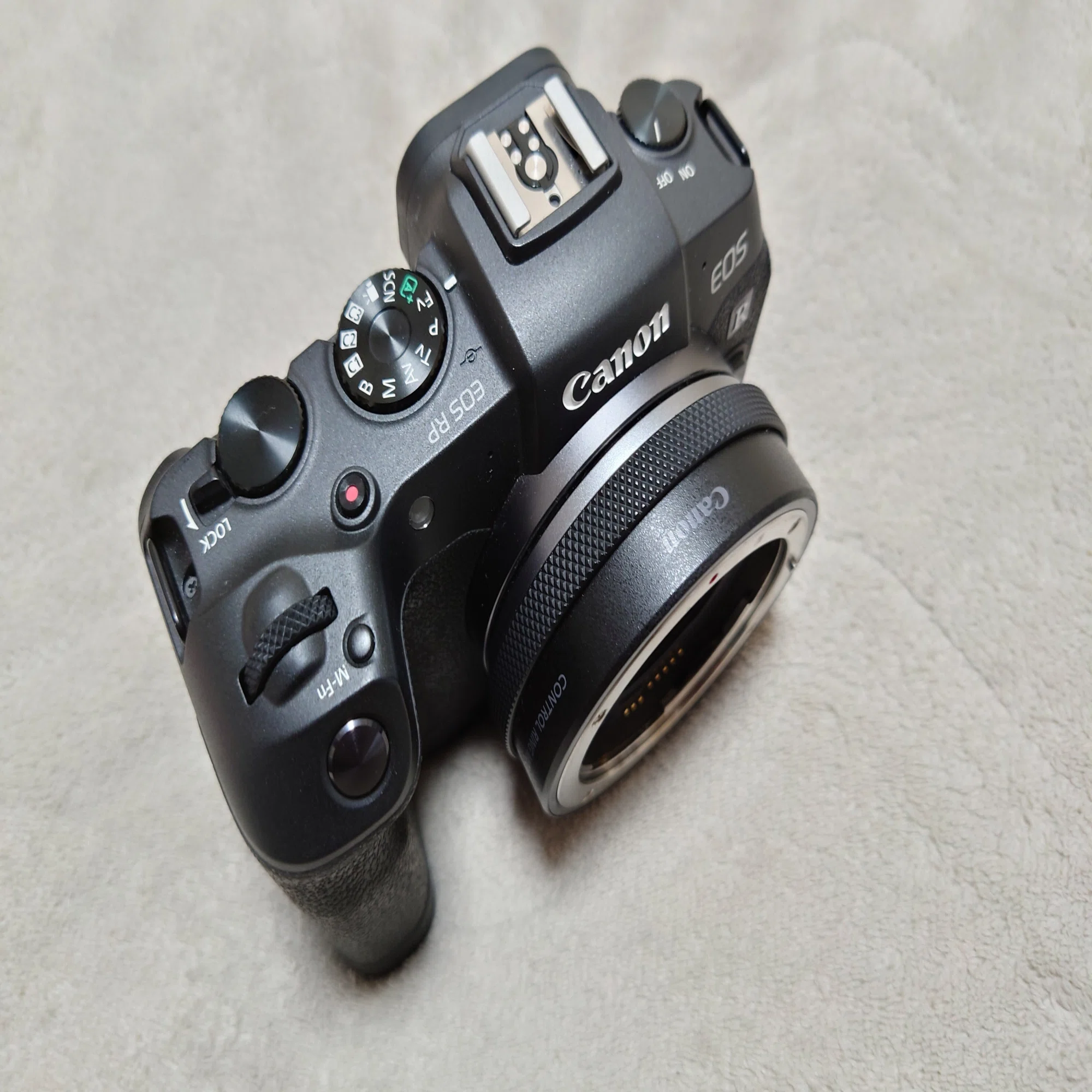 Carl Zeiss Planar T* 1.4/50｜あお