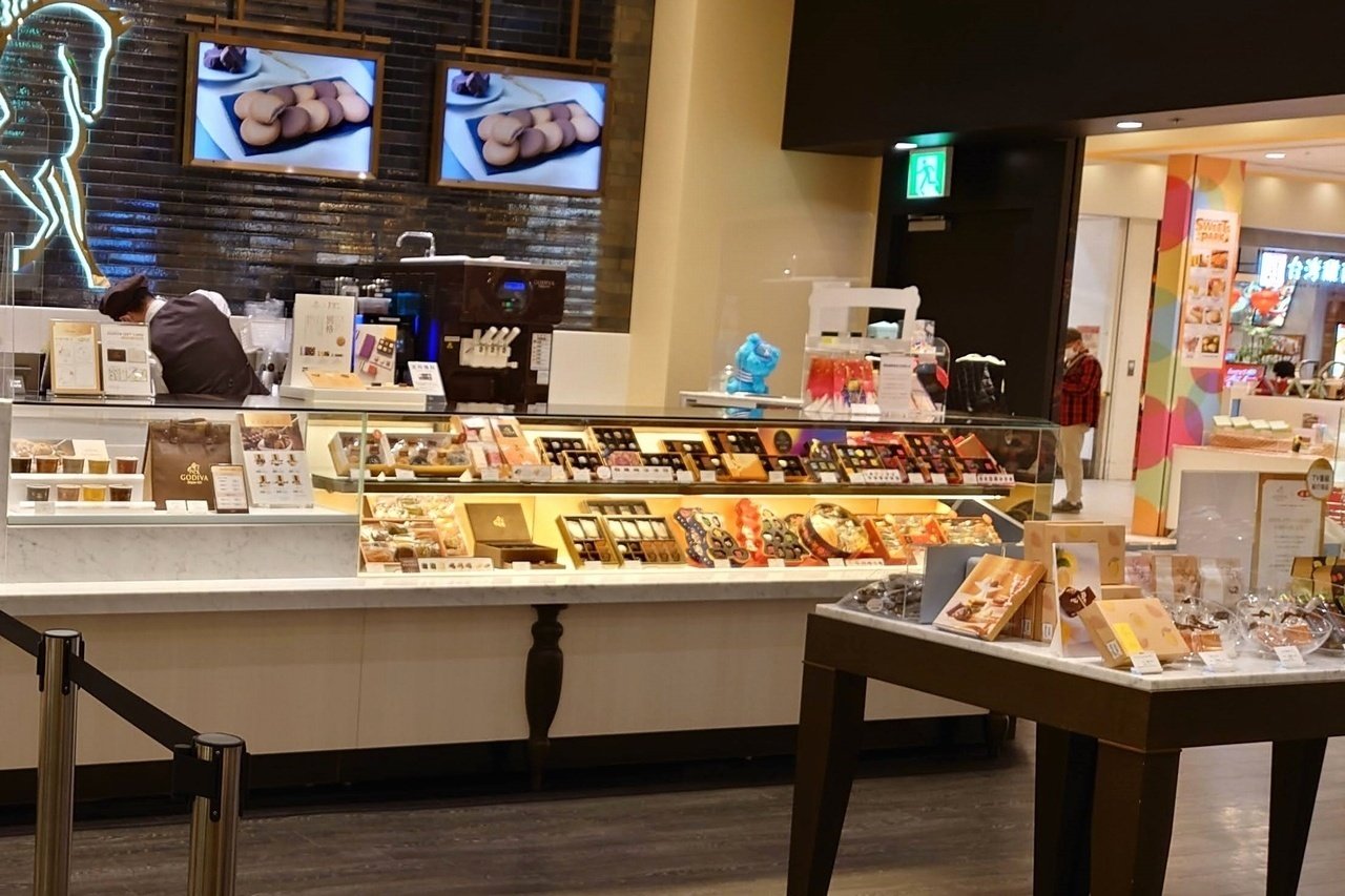 デパコス 50個まとめ売り 180_41300330.jpg