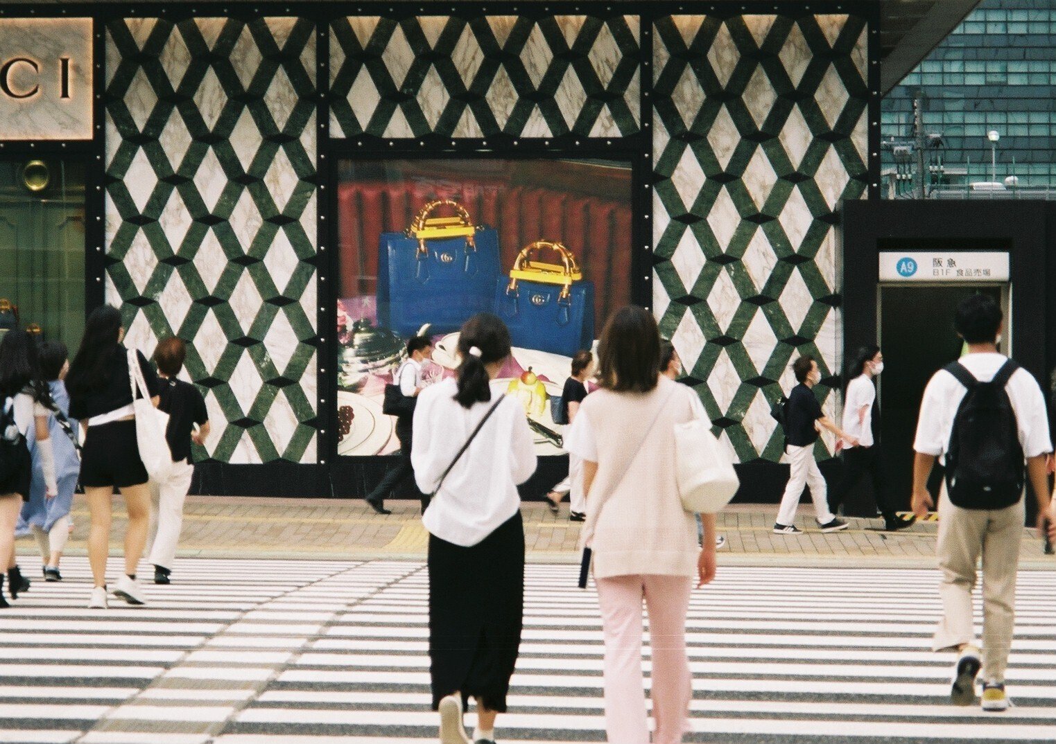 MINOLTA Capios 130S / FUJIFILM C200｜Peacock Film Store