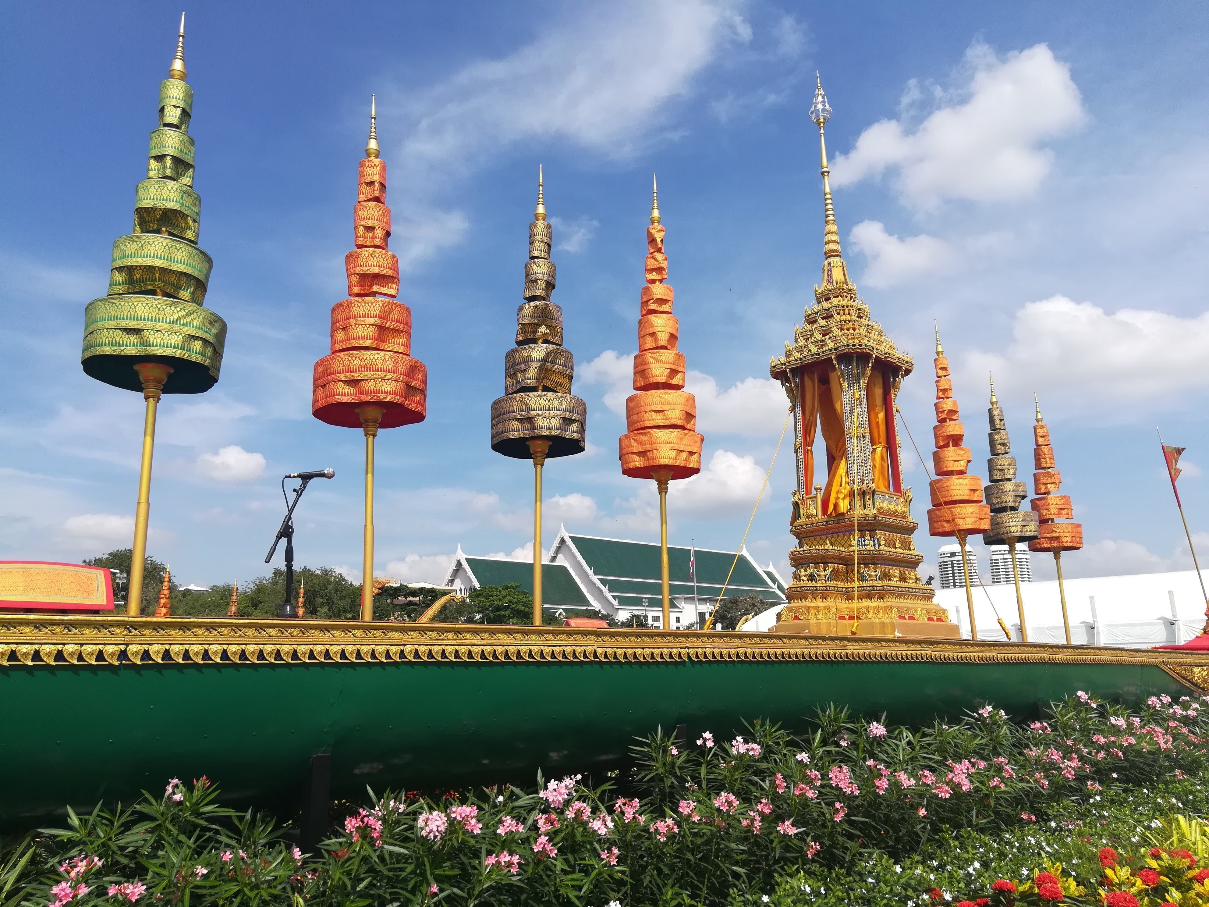 洋書◇タイ写真集 本 王国の7日間 文化 風景 景色 | 洋書堂