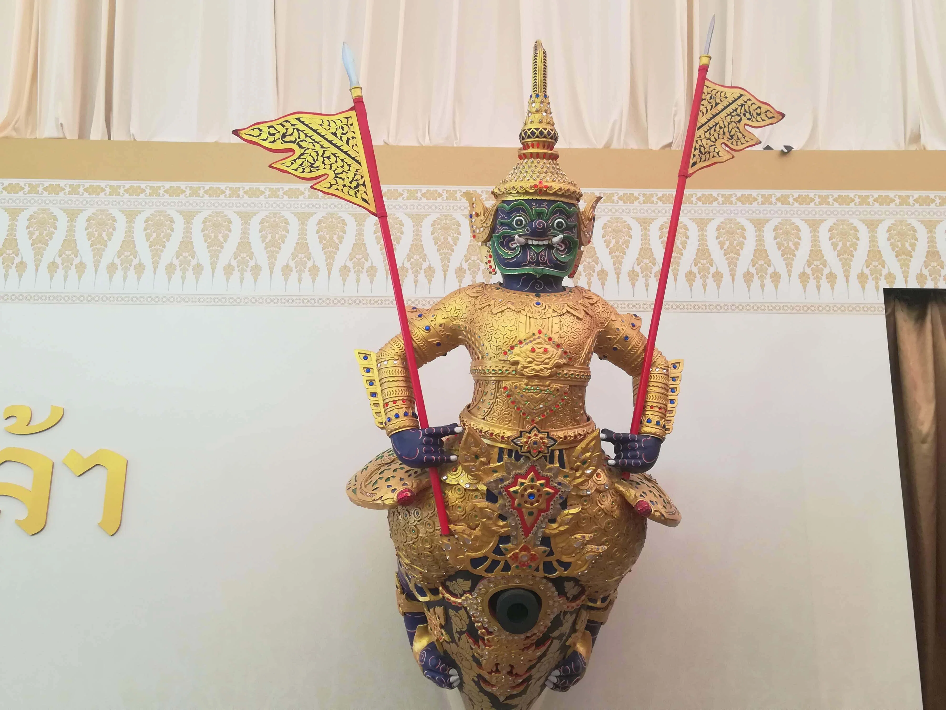 東南アジアの風景 (253) タイ｜バンコク｜700年の伝統｜王室御座船の