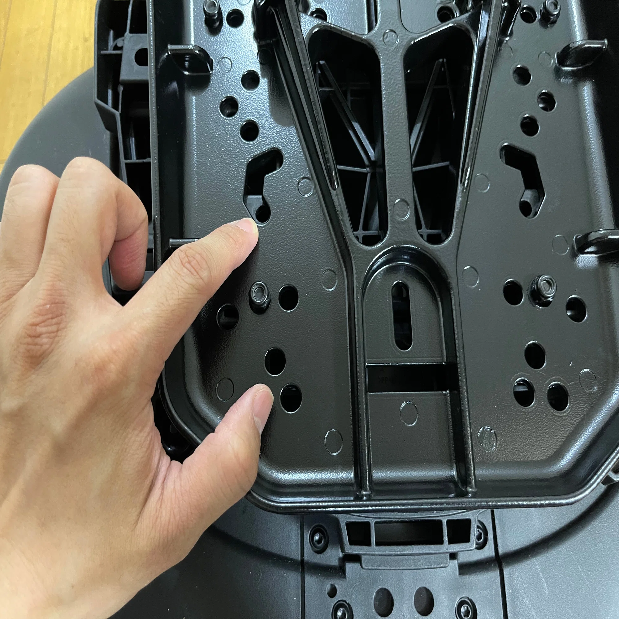 PCX125(JK05)にSHAD48のリアボックスを取り付けてみた！｜えーす