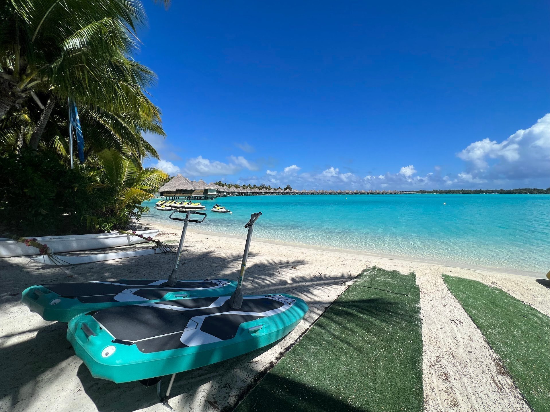 マイルで行く！楽園ボラボラ節約豪華旅｜marchingants