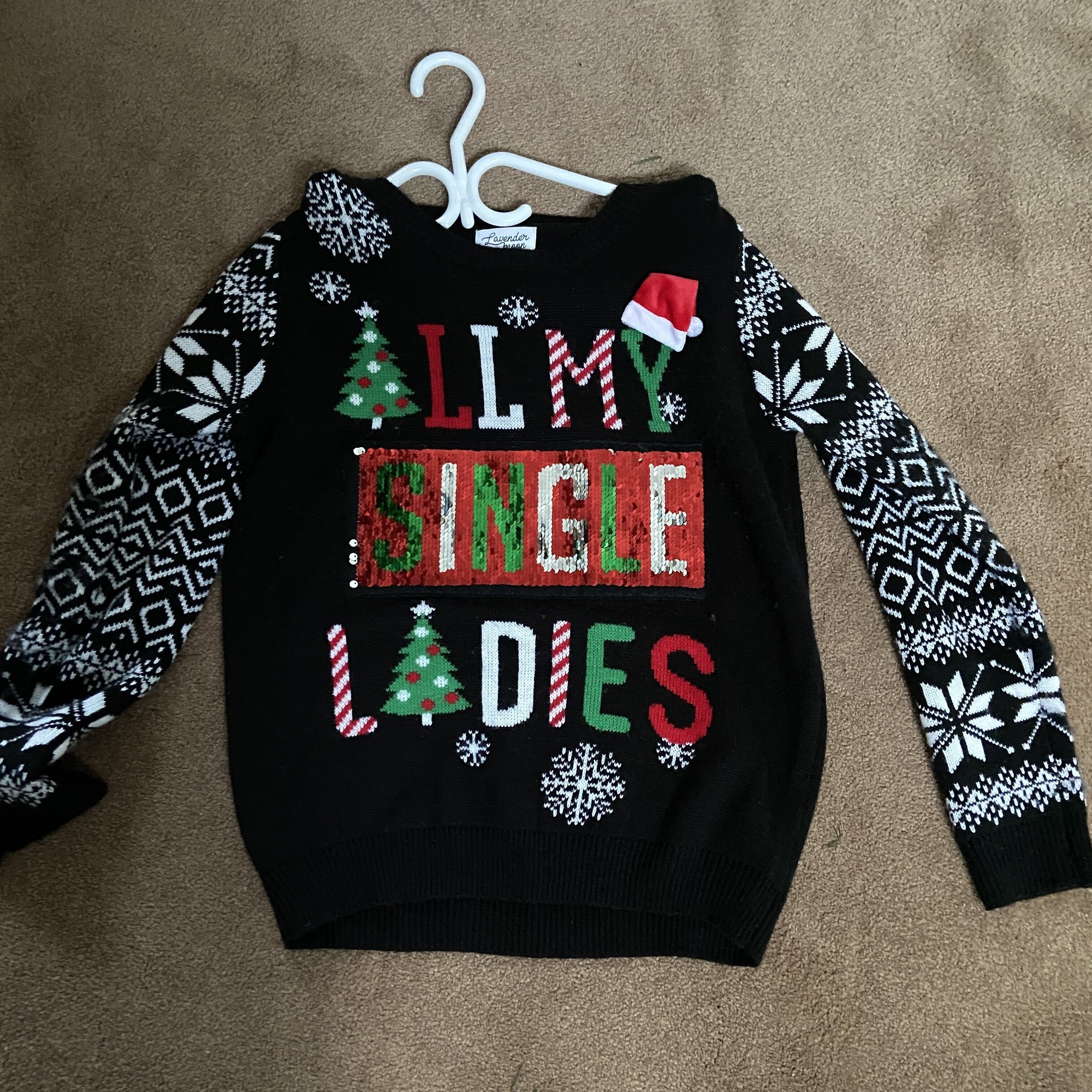 クリスマスパーティー のドレスコードは「UGLY SWEATER!」！