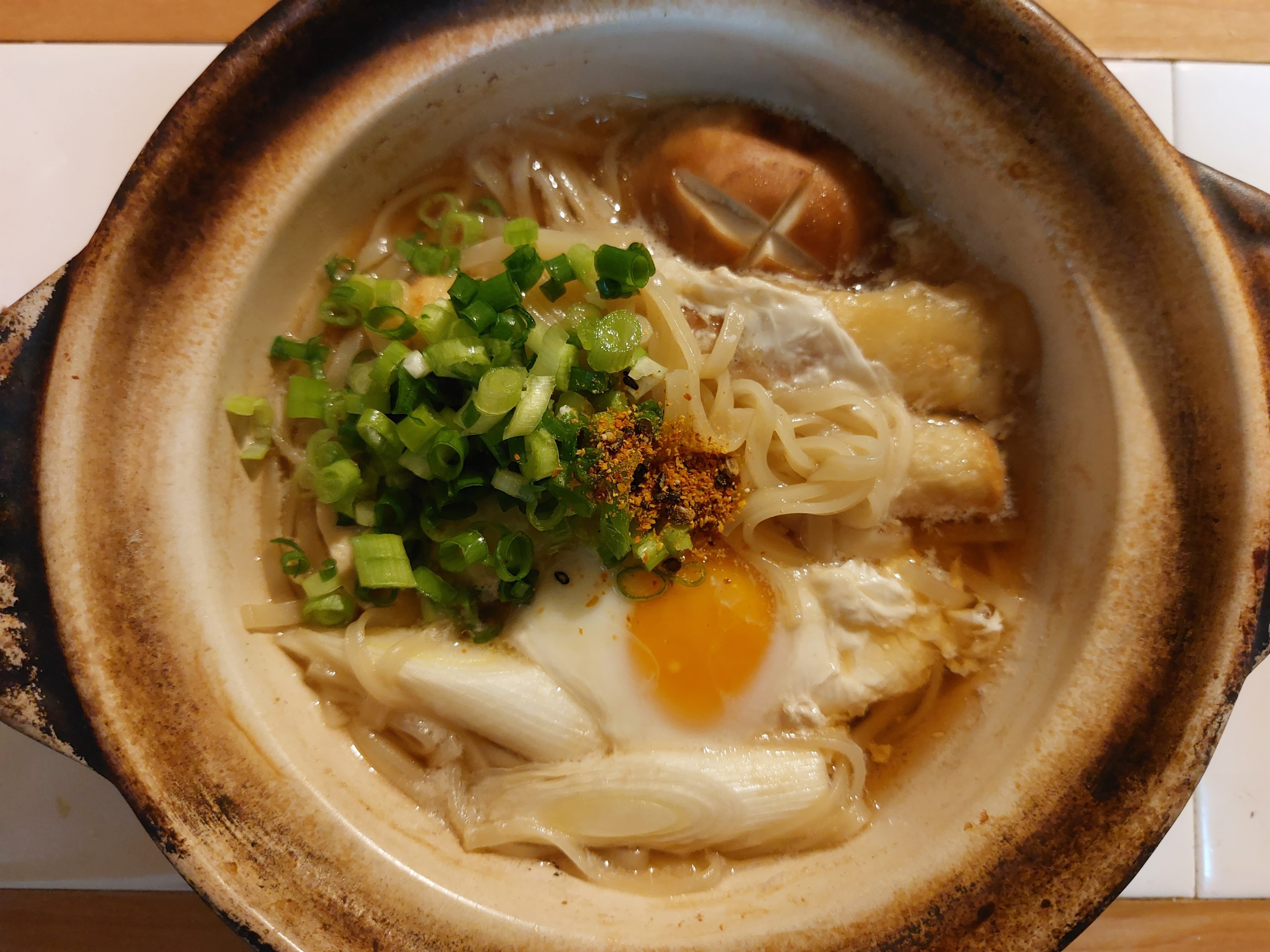 鍋焼きうどんさん専用ページ(アーネストワン )フレームDIYラボ 鍋焼きうどんは全国共通やわらかい。｜tokeiya