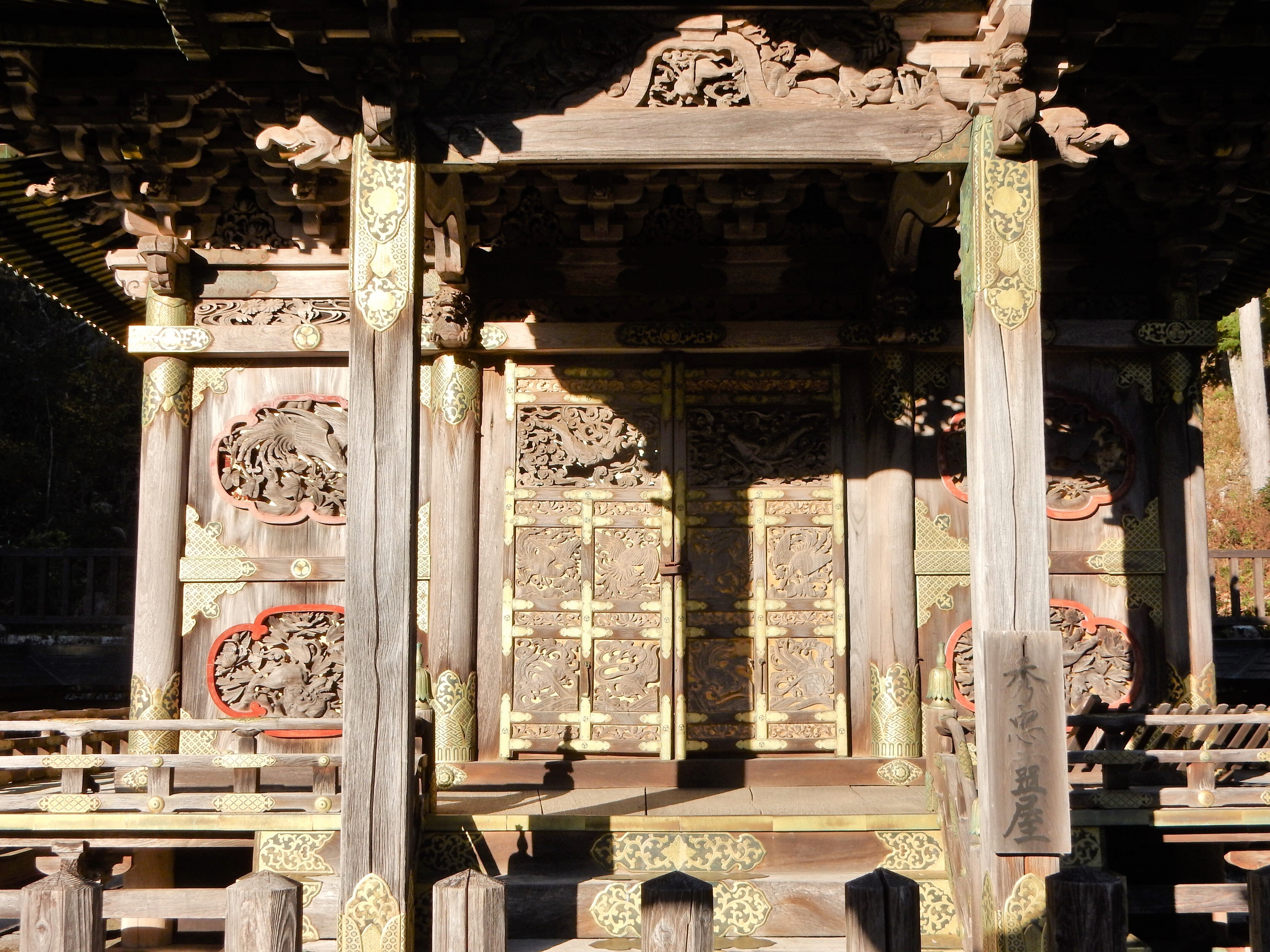 社寺検分のすゝめ －高野山・徳川家霊台と奥の院－｜巳白