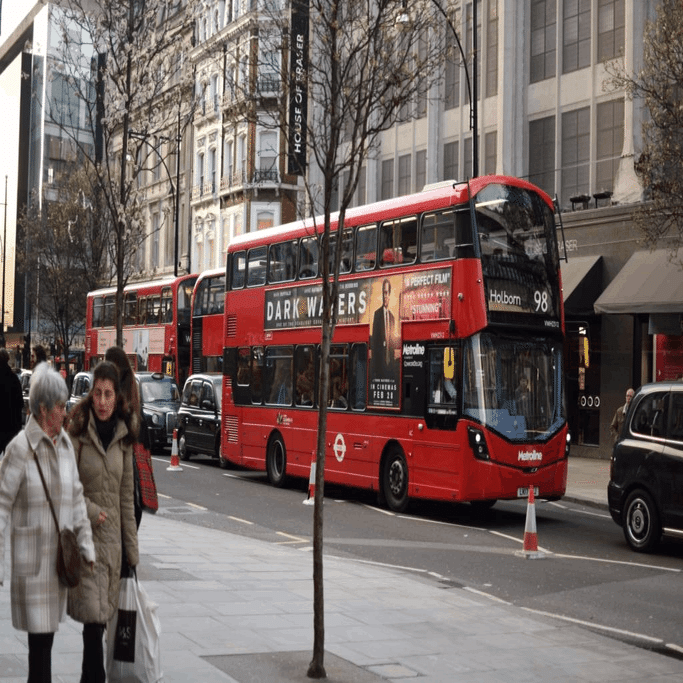 卒業旅行15日目】ロンドンバスに乗って大英博物館へ！｜Tokio Maedera