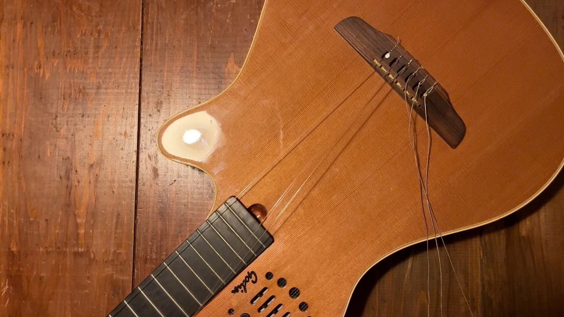 シムを使うギター弦高調整-Godin エレガット-｜NAKADA Shugo