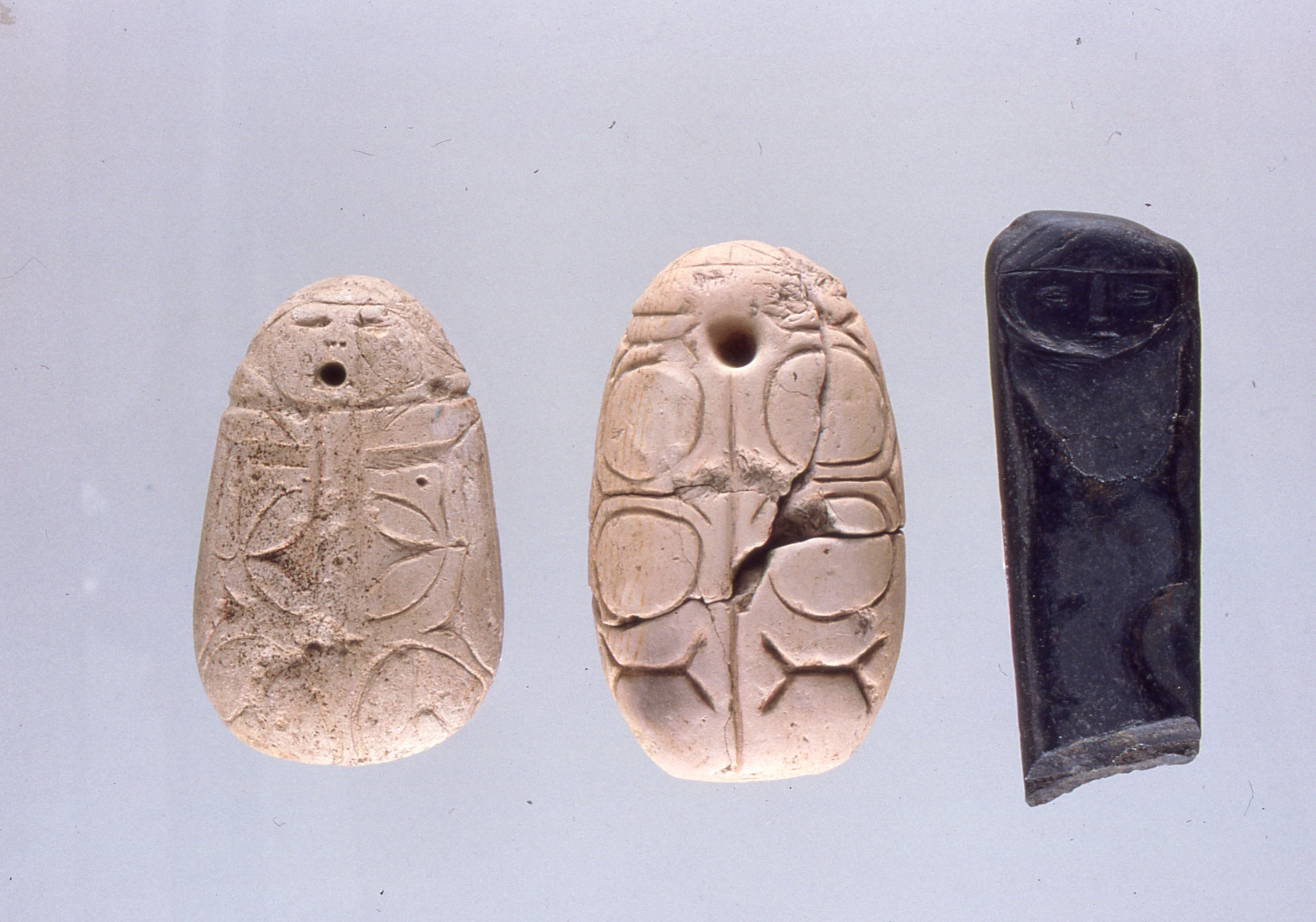 おかしな縄文】人面付岩版1｜縄文の里・朝日