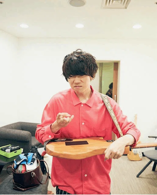 随時更新】sumika・片岡 健太の使用ギター｜燈