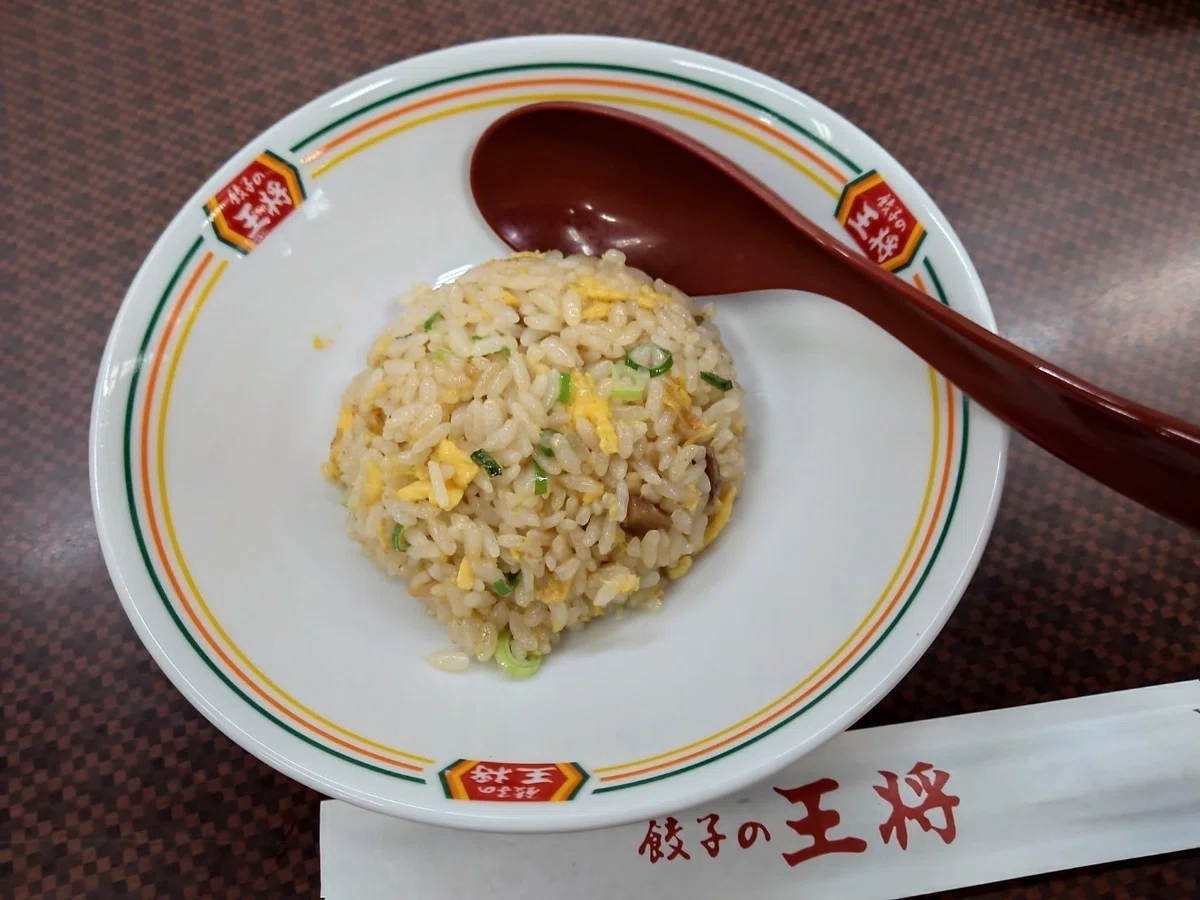 『餃子の王将 写真ギャラリー〜 極王シリーズ』（📸 「極王炒飯」/「極王焼そば」/「極王天津麺」/「極王天津飯」 編）。｜ぐるぐる