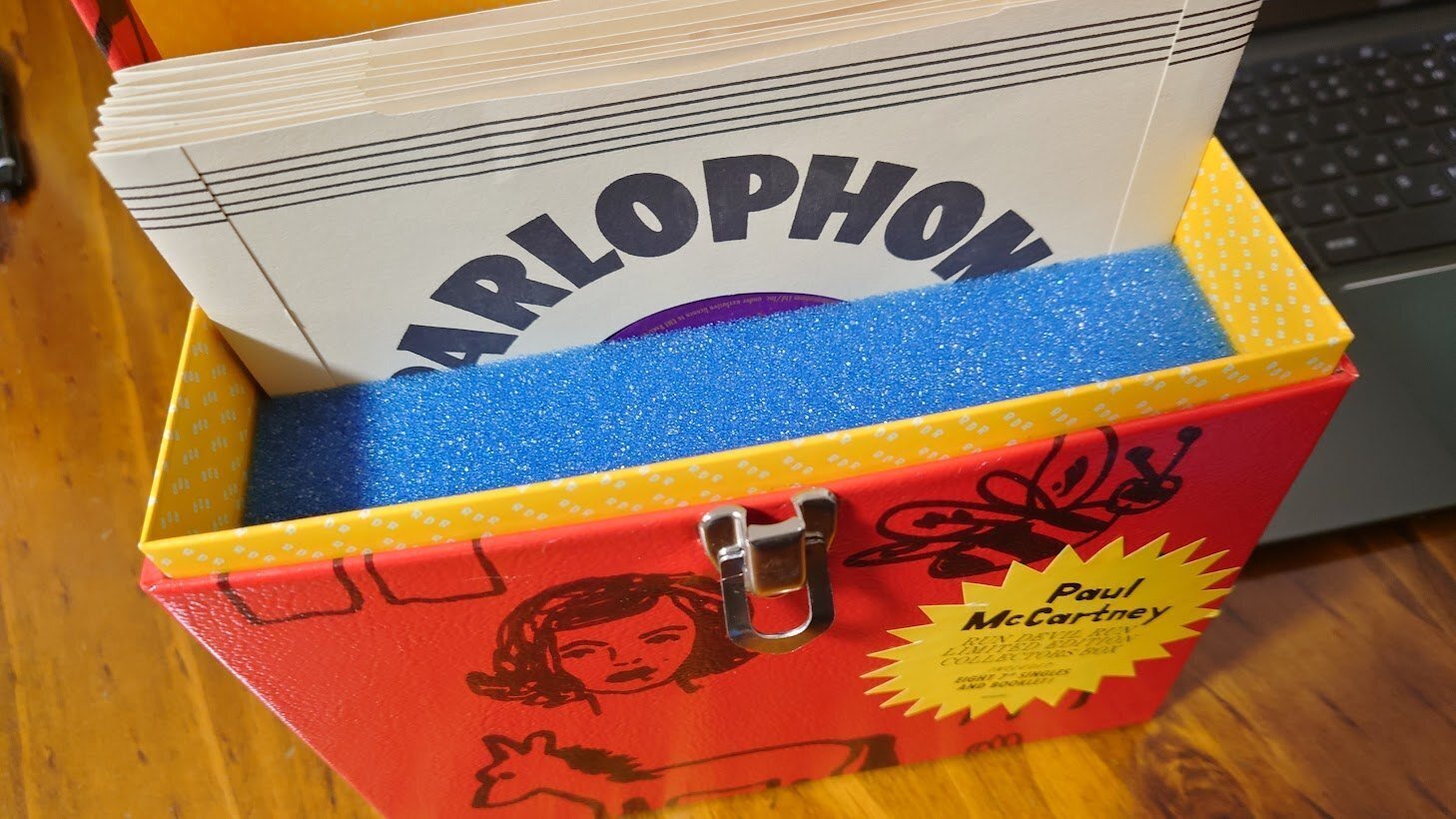 Cymbals Singles 7インチ8枚組BOX Cymbals Singles 7インチ8枚組BOX