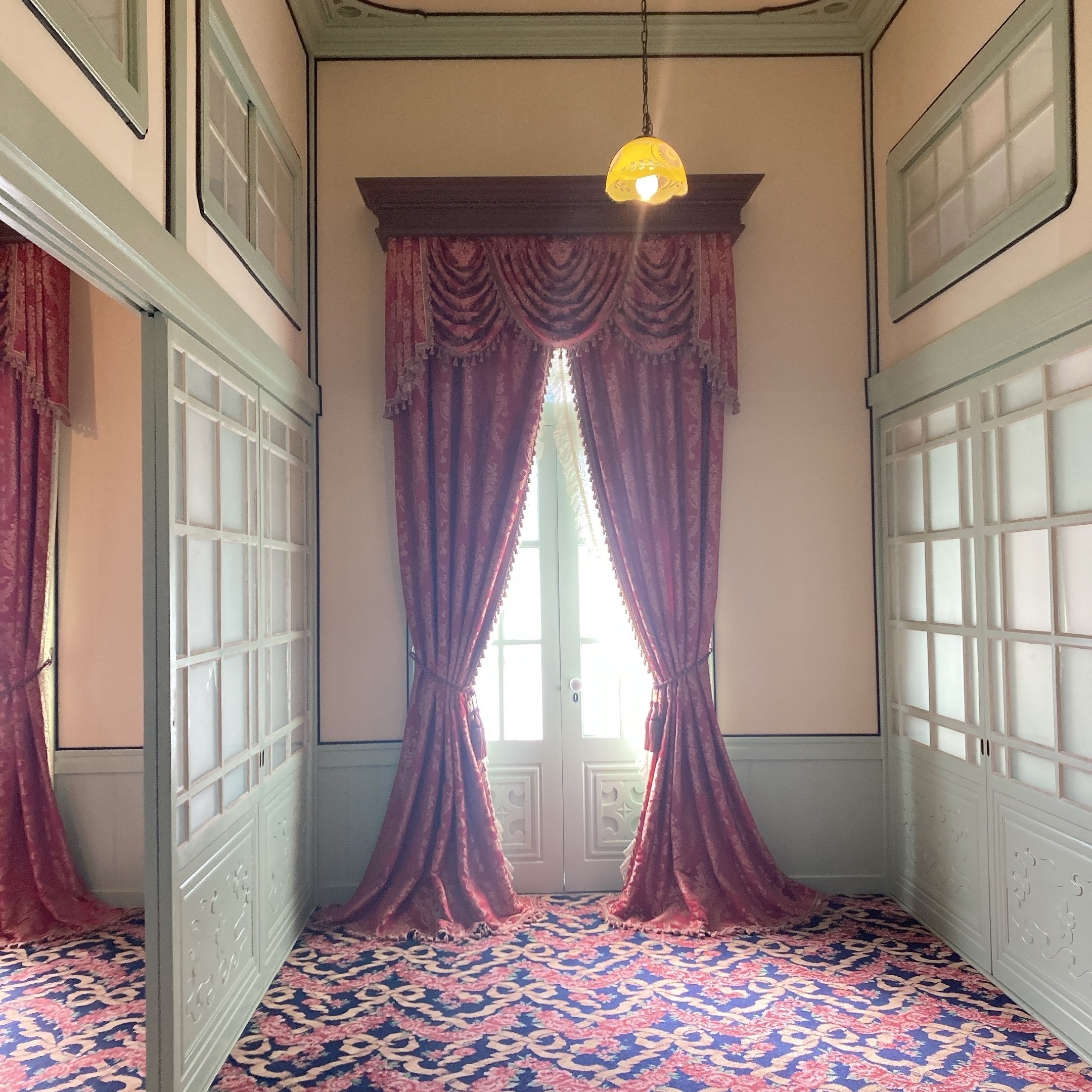 島根県松江市】亀田山喫茶室/ 興雲閣：お城の中の洋館と喫茶室｜Nao