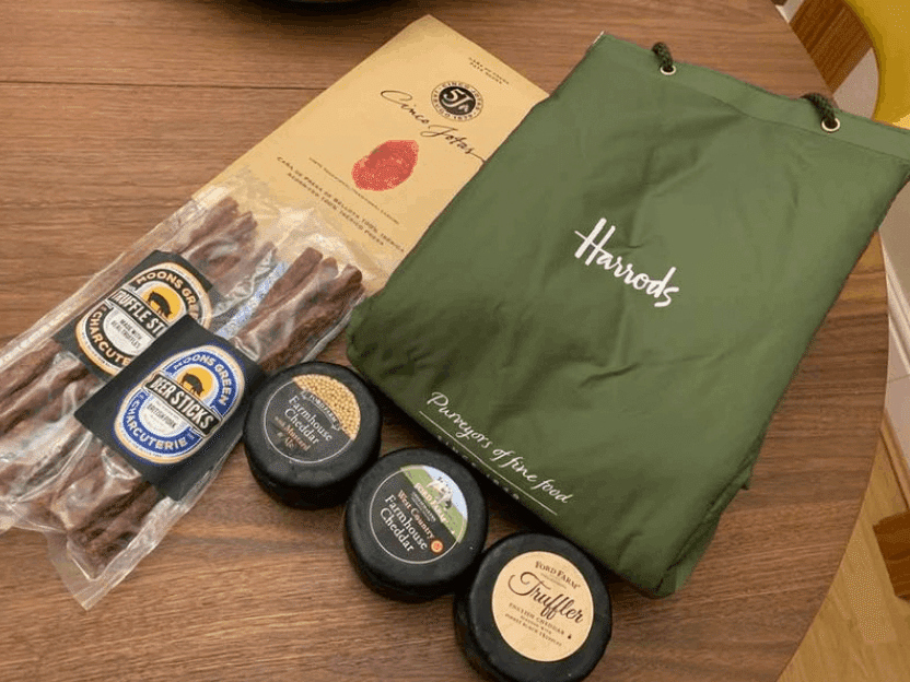 【新品】Harrods ハロッズ　ハンパー　Lサイズ 新品】Harrods ハロッズ ハンパー Lサイズ Harrods HARRODS ハロッズ