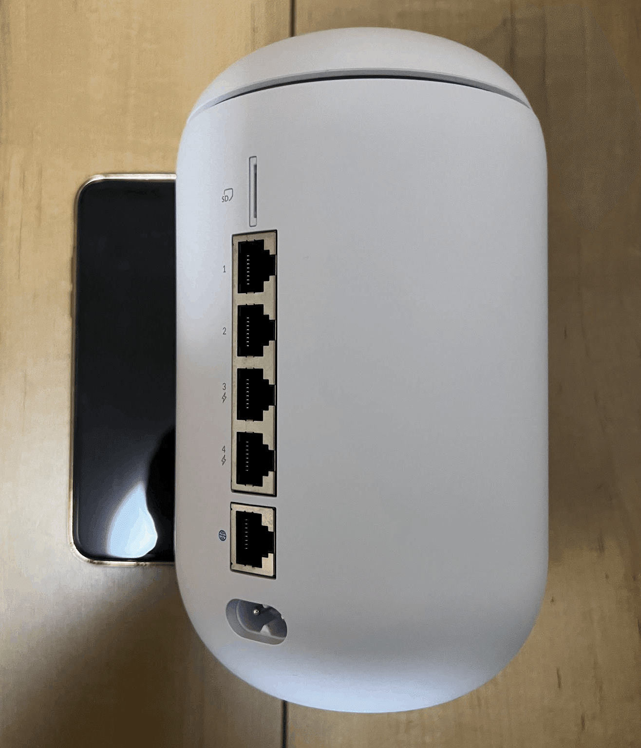多機能WiFiルーター UniFi Dream Router レビュー|ヤスムラ