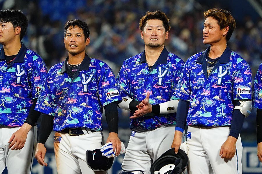 プロ野球 2022年ワーストユニフォームを語る特集｜タカヤマダイチ