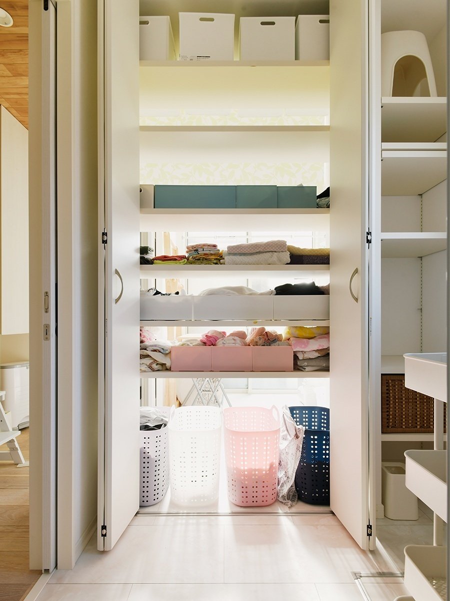 ランドリールームの収納