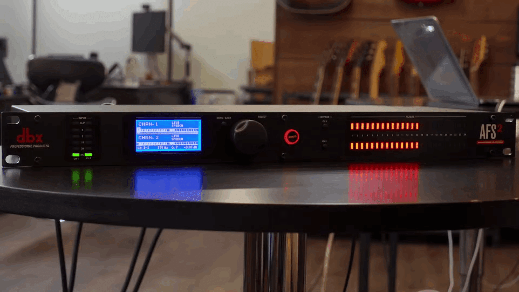 伊藤さんに教わったハウリングサプレッサー「dbx AFS2」の魅力|松井 伊藤さんに教わったハウリングサプレッサー「dbx AFS2」の魅力|松井