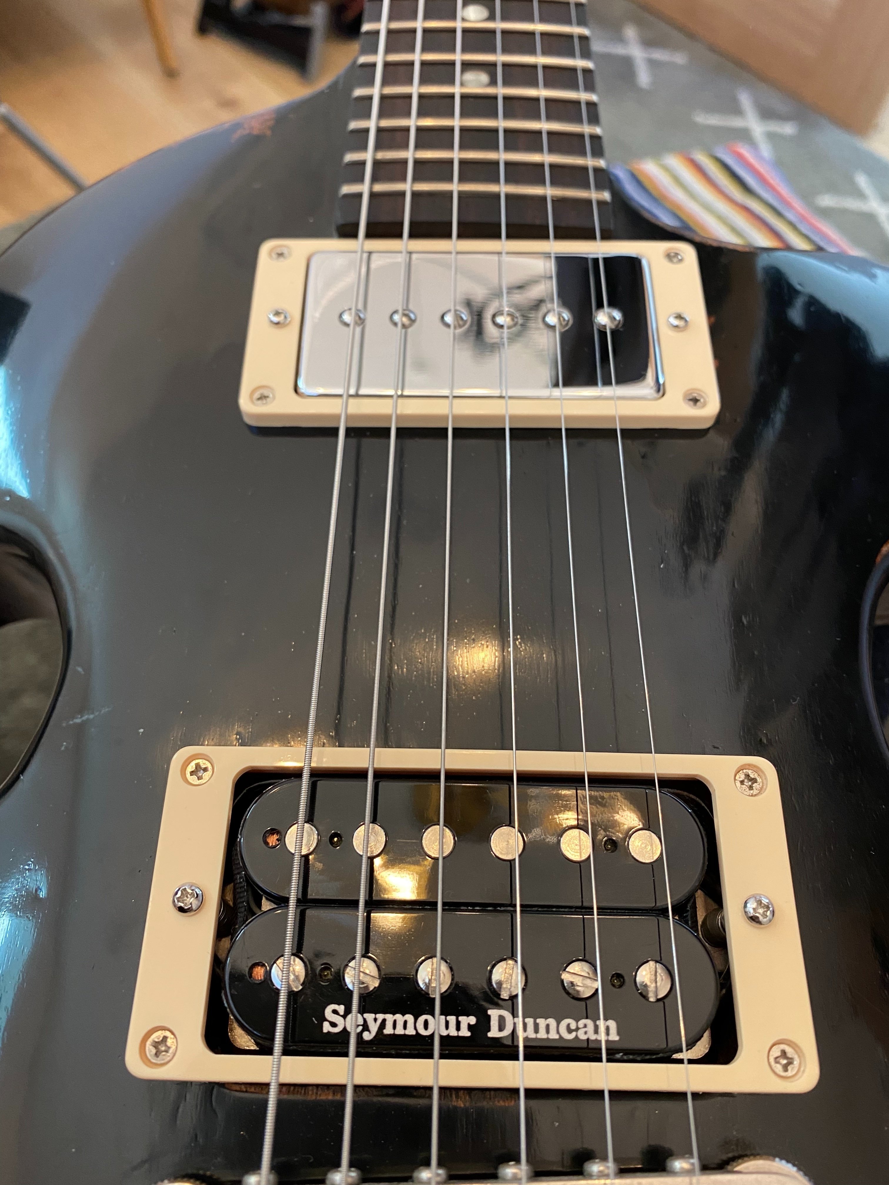 ほぼ素人がゆるく手がける完璧を目指さないguitar DIY 19 変身