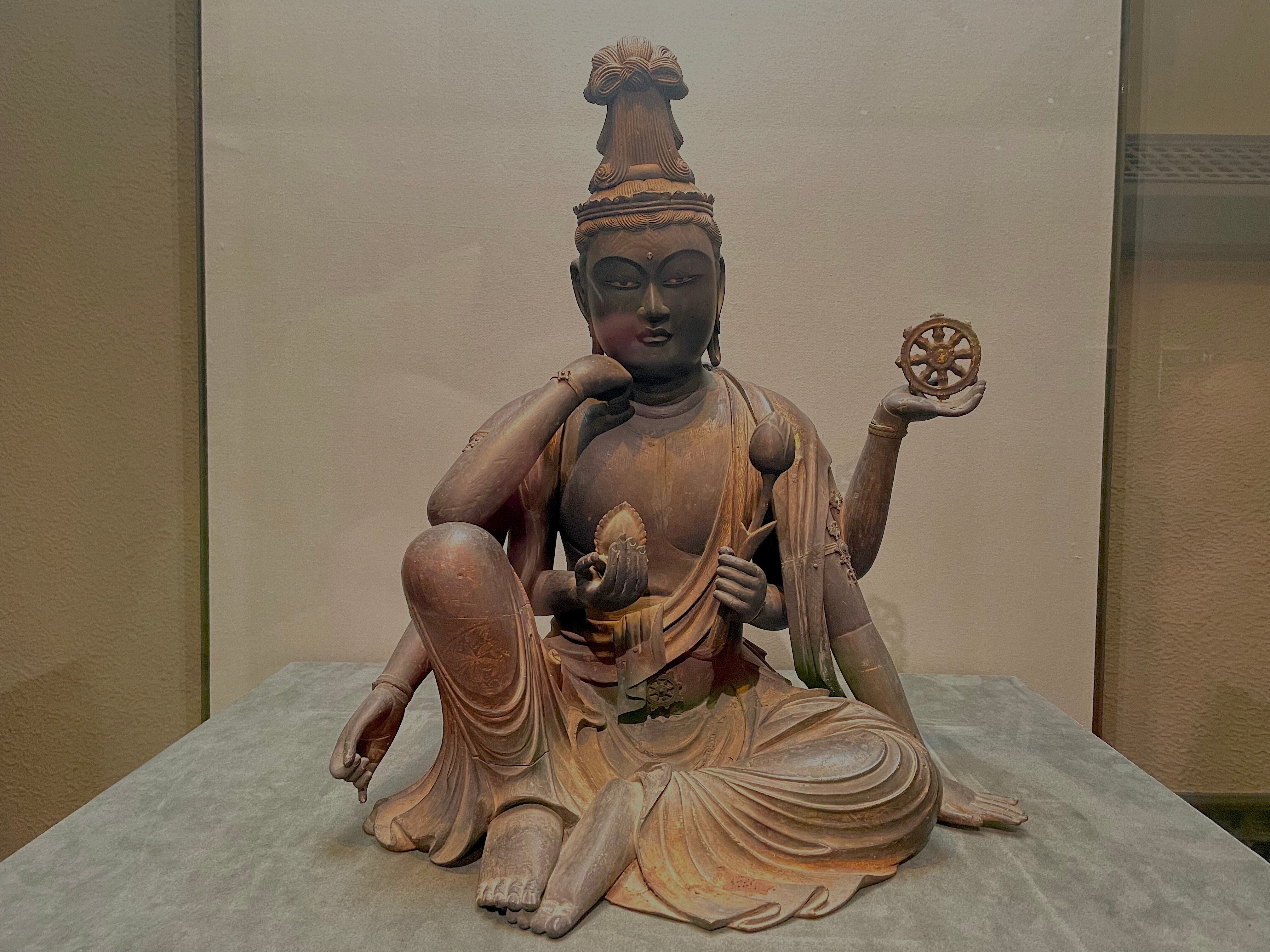 ★日本の職人技★ 望みを叶えてくれる観音菩薩が展示されています @東京国立博物館 彫刻・オブジェ