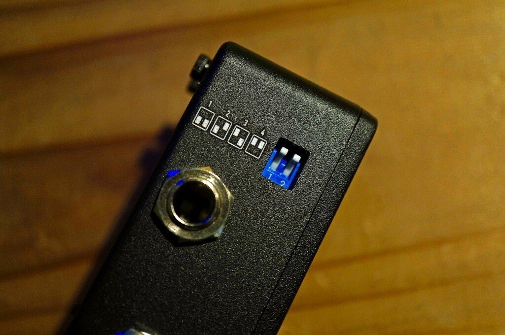 ミニサイズ、MIDI制御のステレオ1LOOP、One Control Minimal